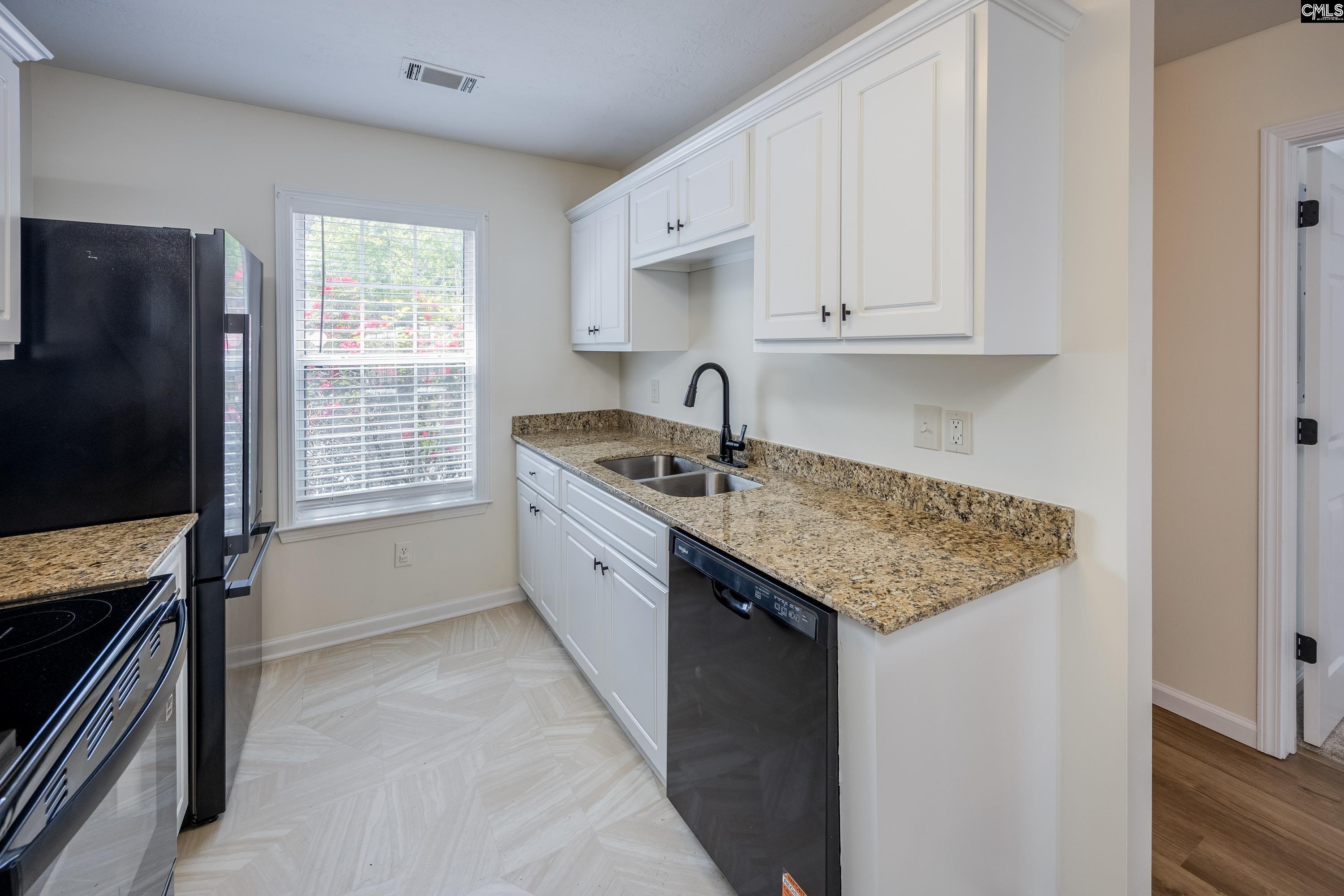 351 Elders Pond Circle Columbia, SC 29229-8175