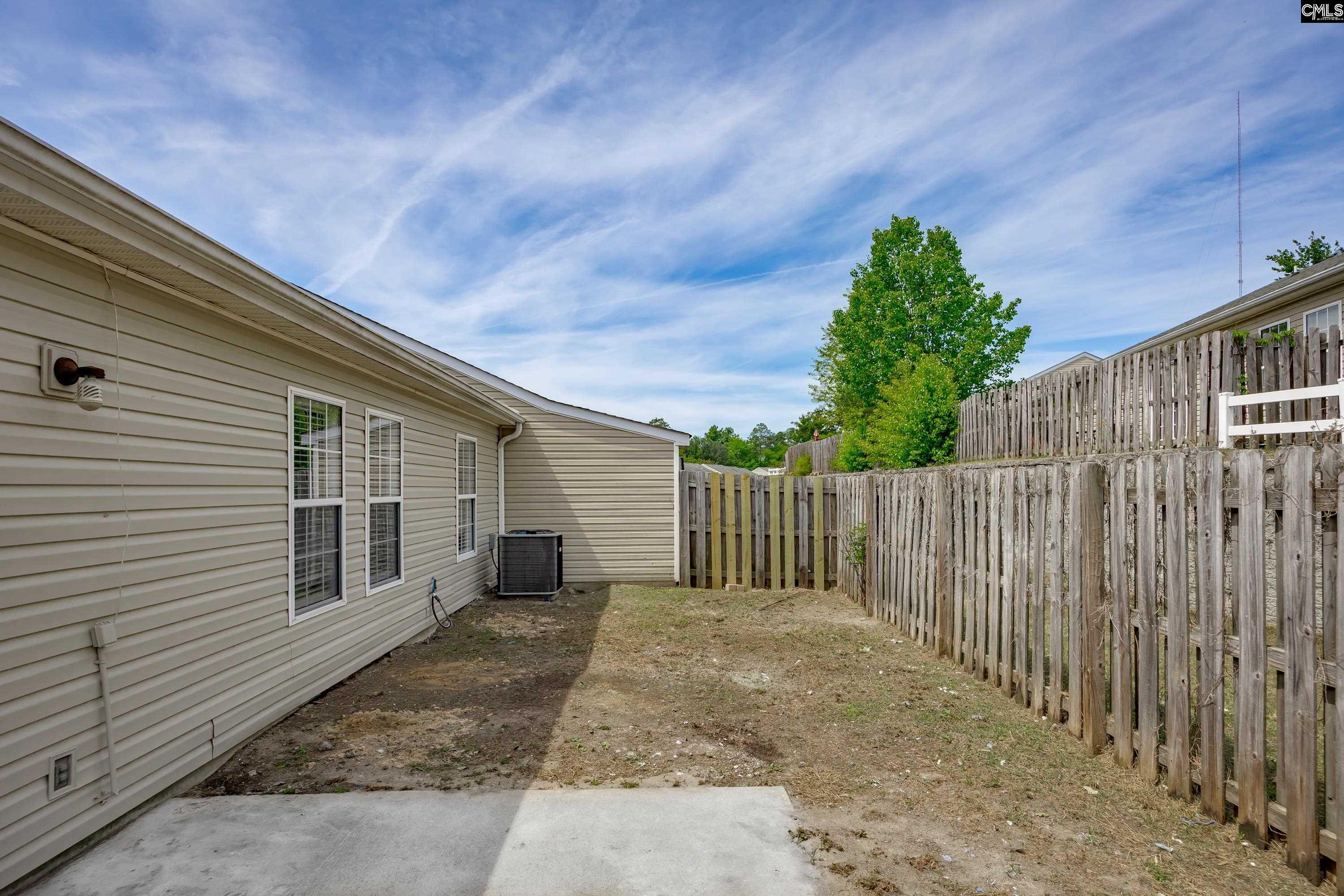 351 Elders Pond Circle Columbia, SC 29229-8175