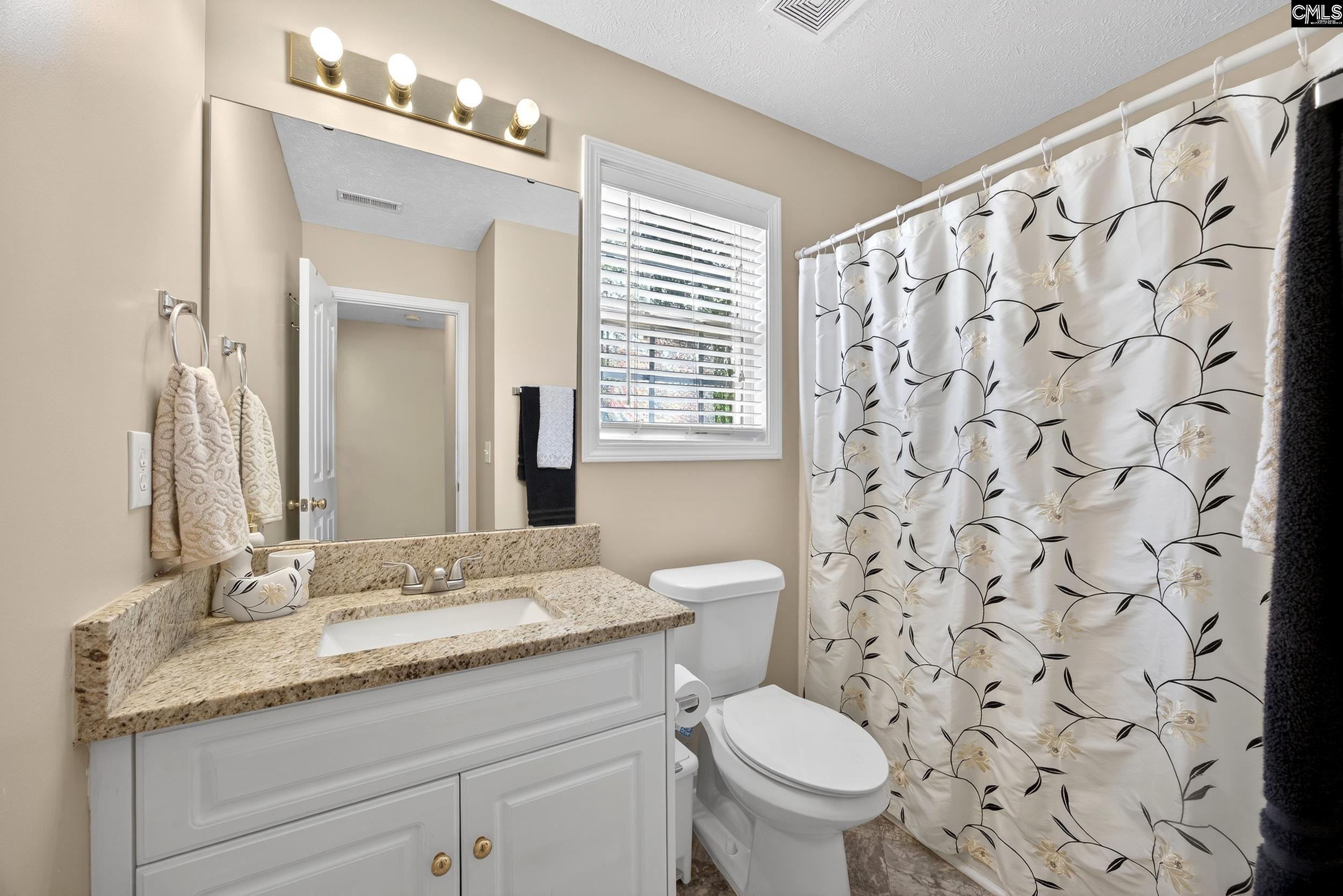 121 Grandview Circle Columbia, SC 29229