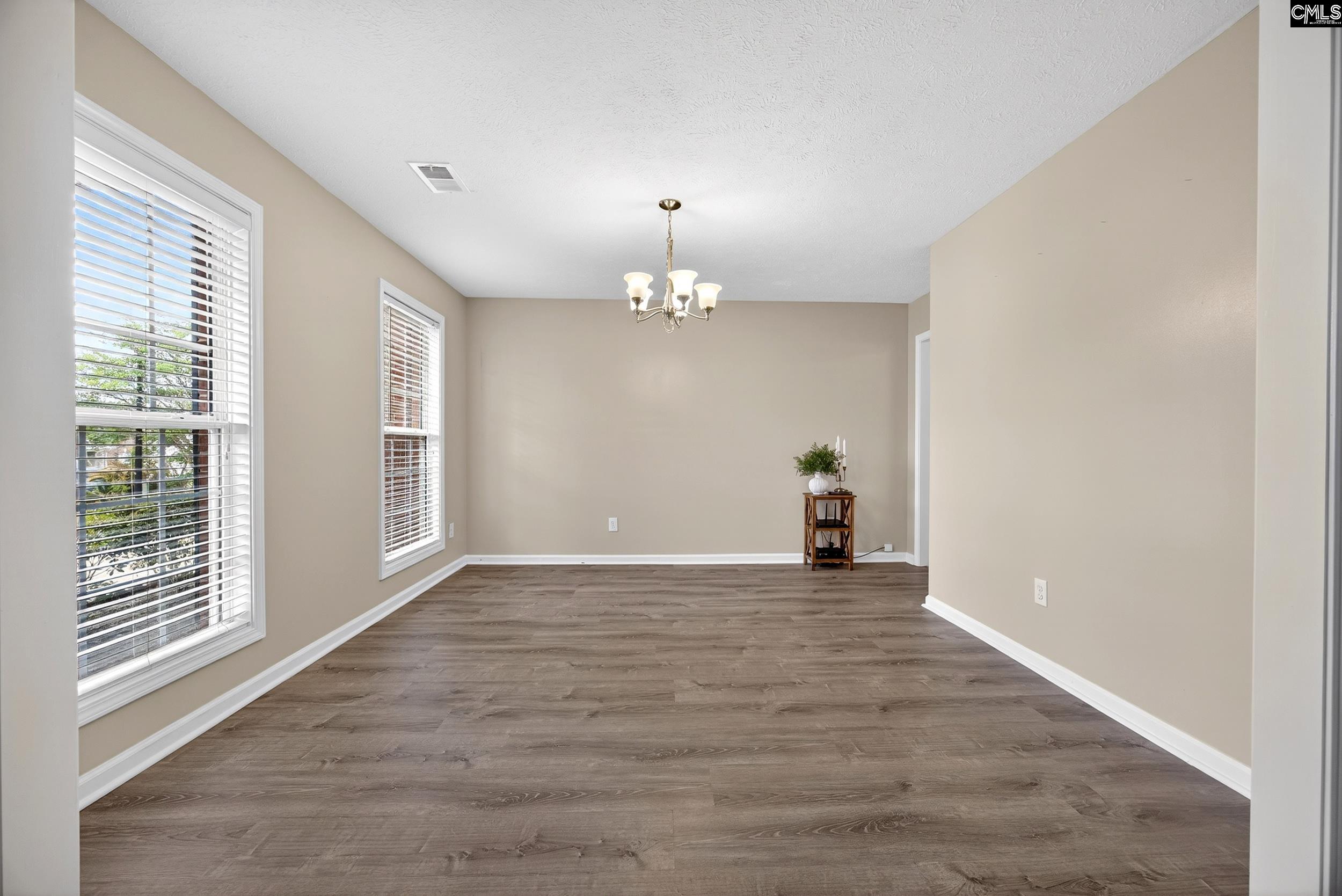 121 Grandview Circle Columbia, SC 29229