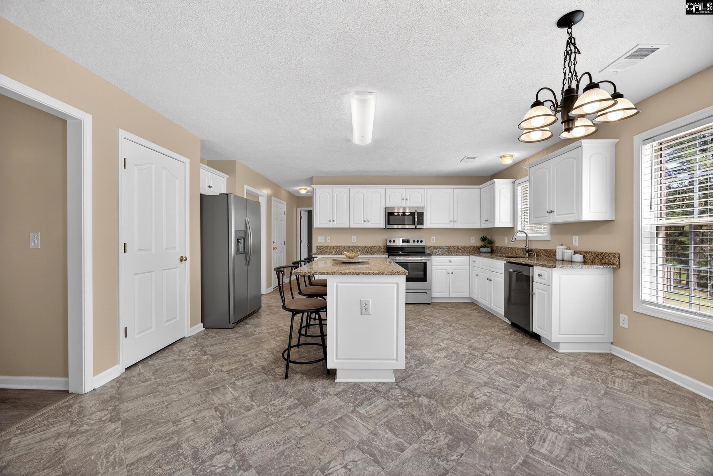 121 Grandview Circle Columbia, SC 29229