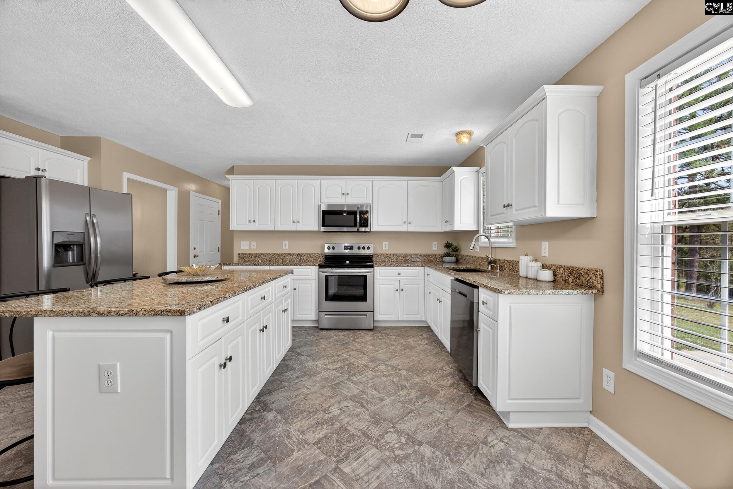 121 Grandview Circle Columbia, SC 29229