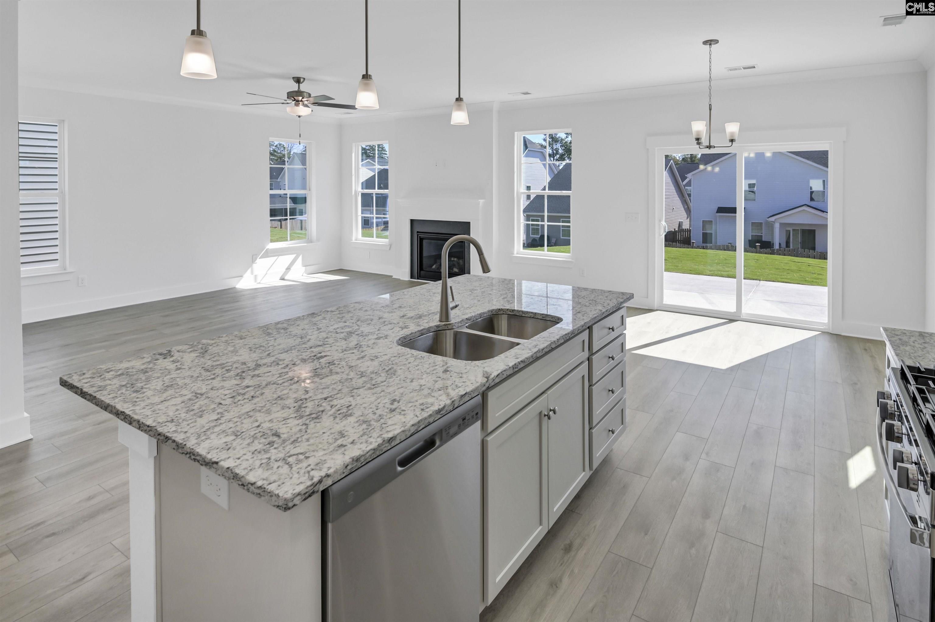 620 Thunder Gulch Avenue Lexington, SC 29073