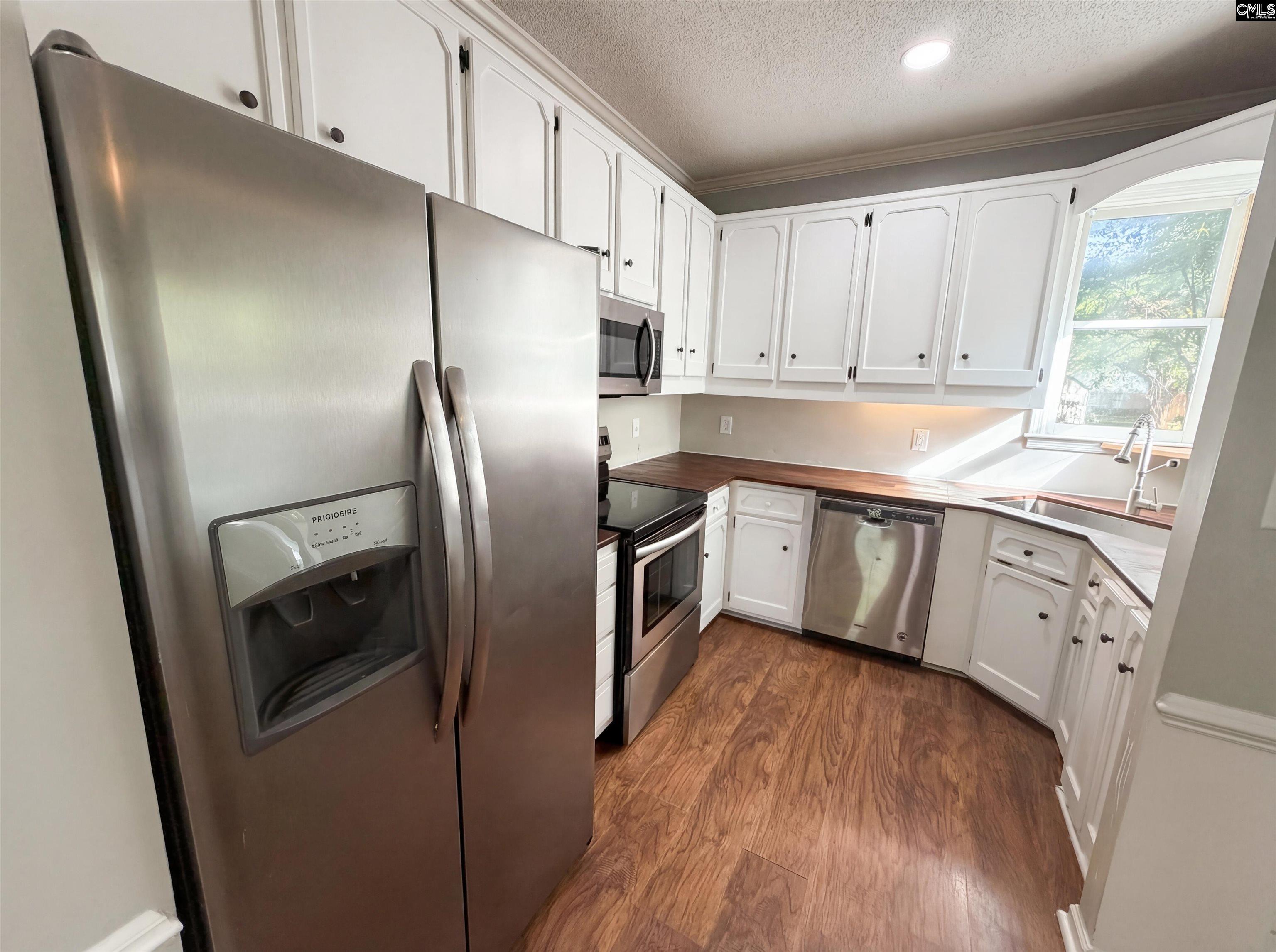 204 Wallace Circle Lexington, SC 29073