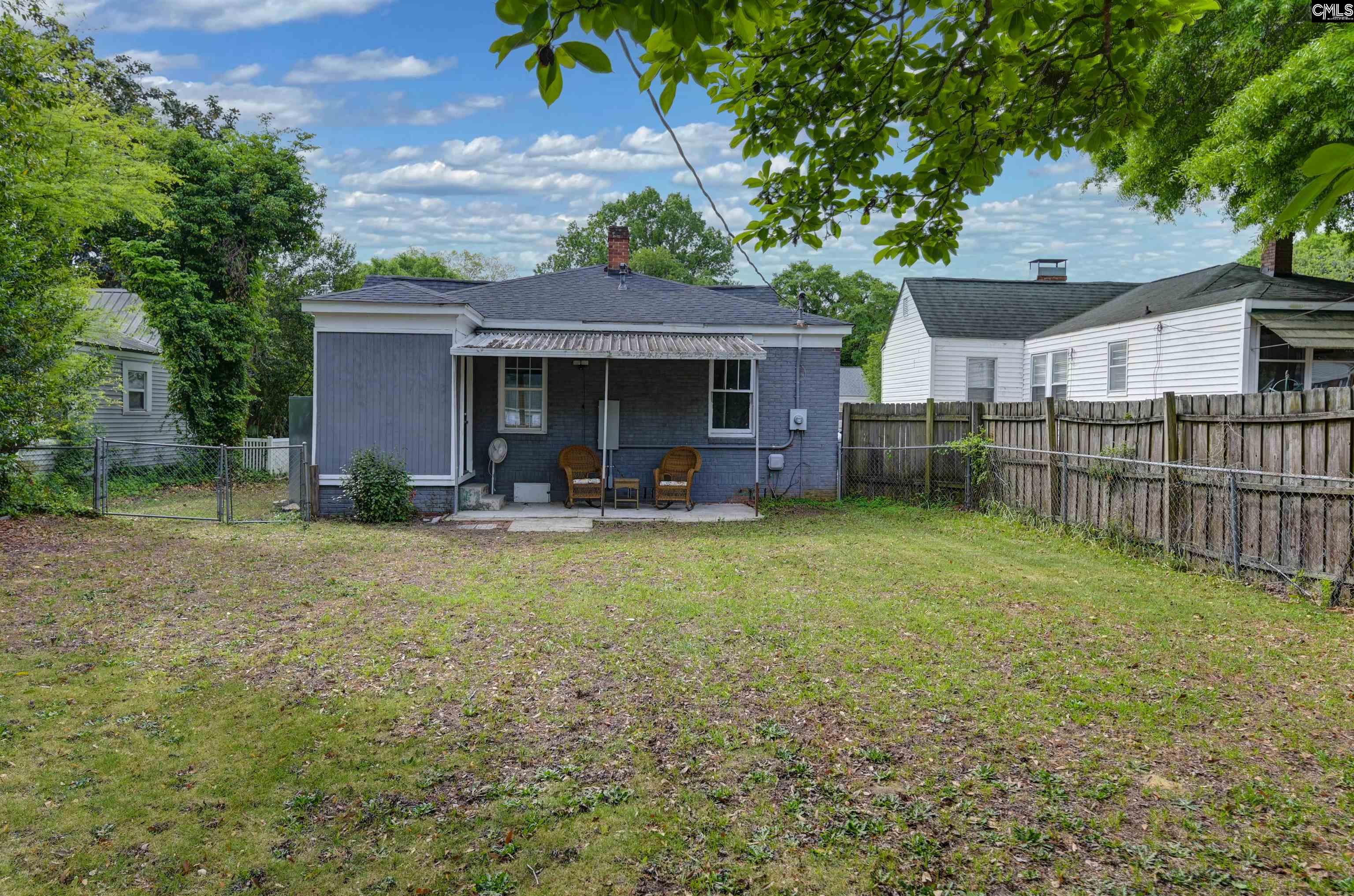 1020 Naples Avenue Cayce, SC 29033