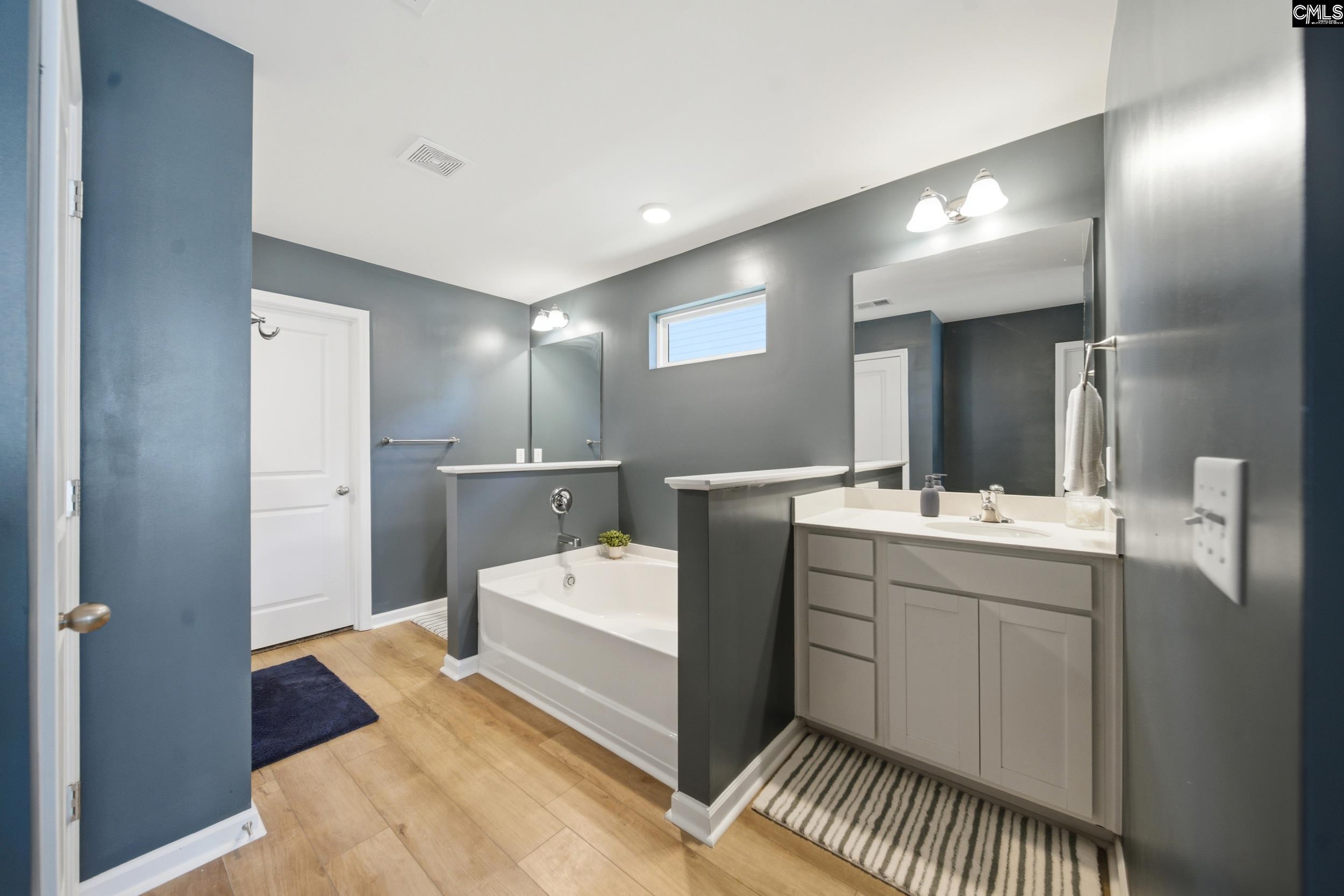 664 Cloudreach Road Lexington, SC 29072