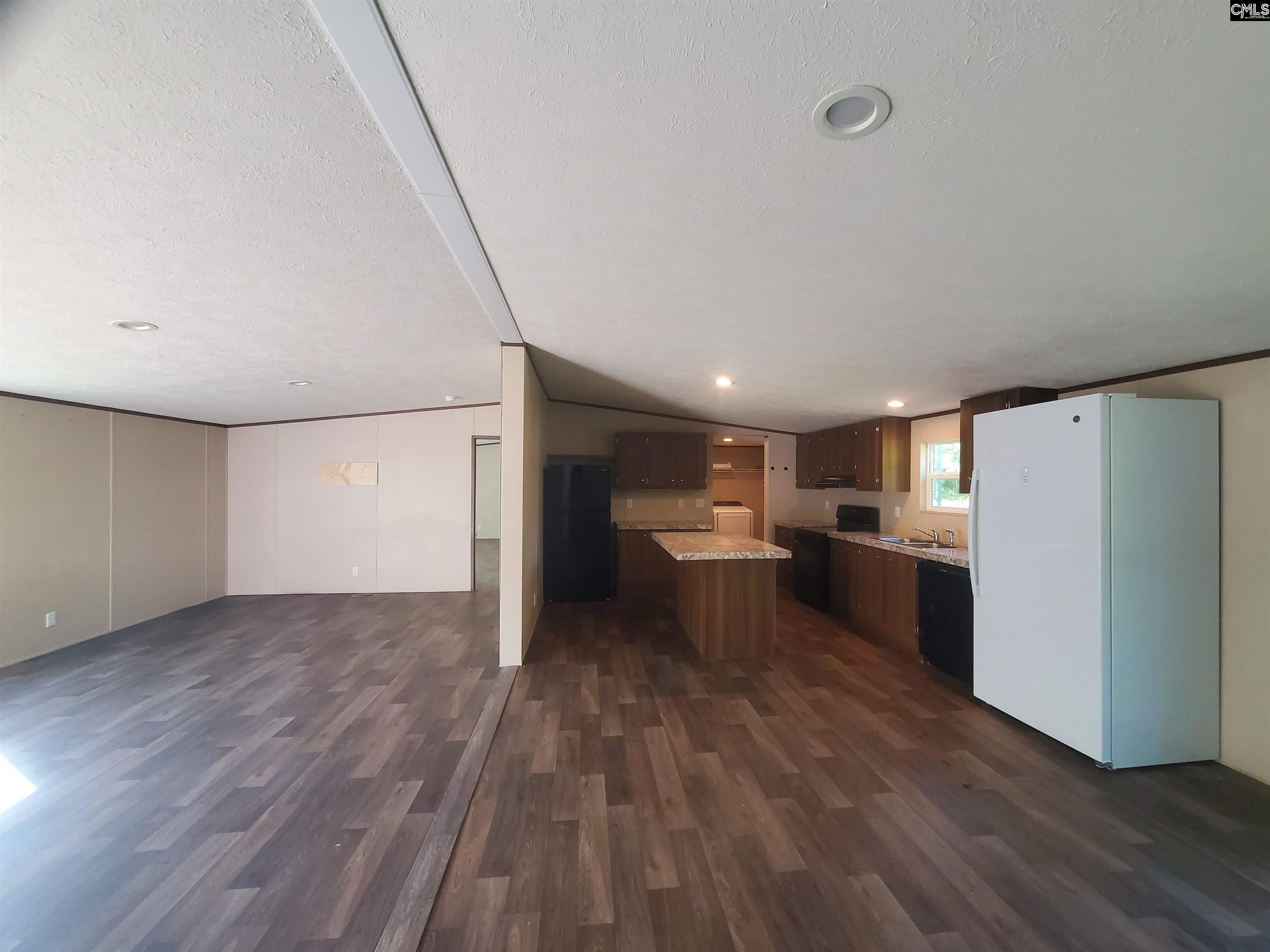 3795 Old Indian Trail Wagener, SC 29164