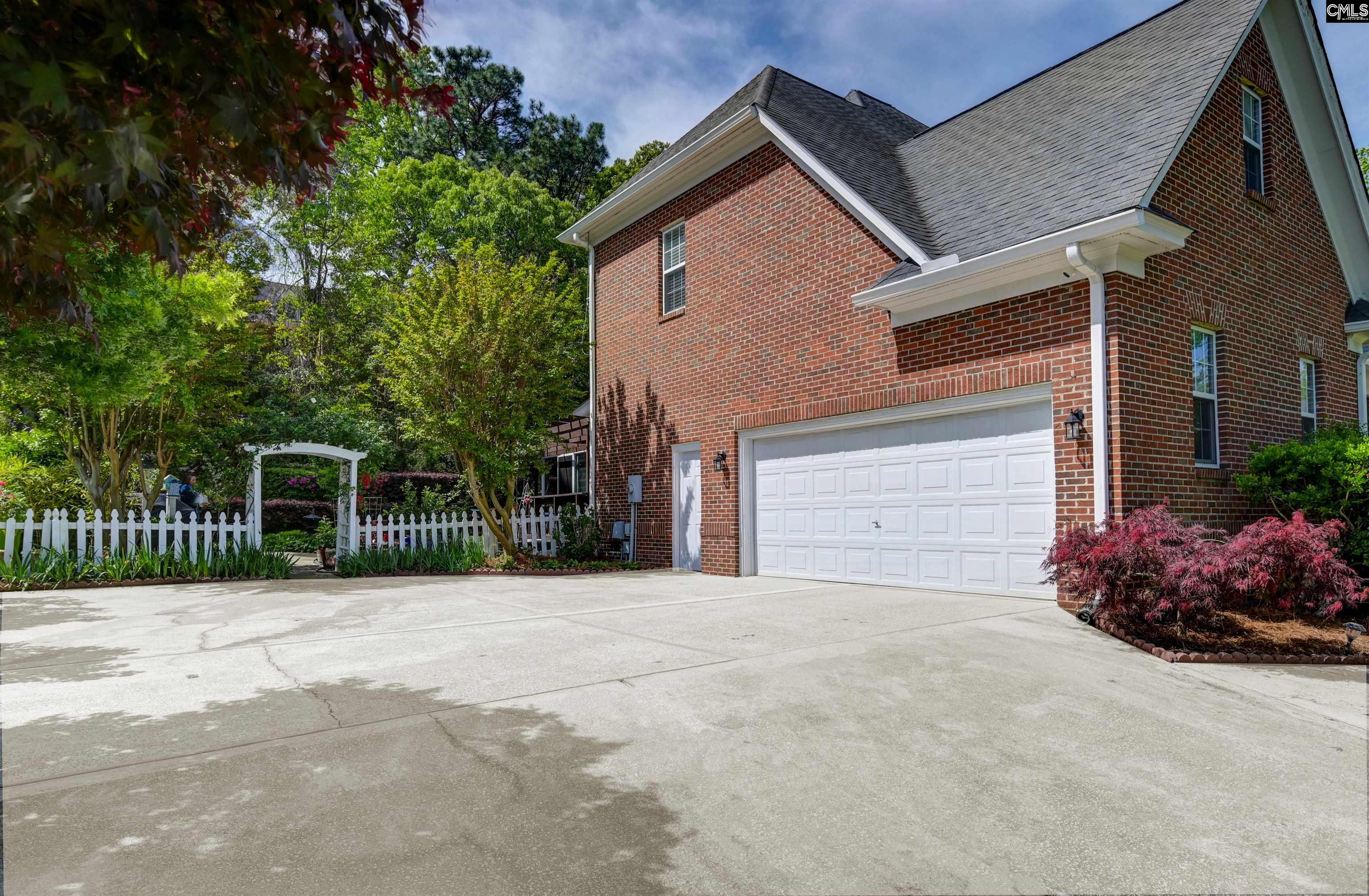 108 Fallen Oak Drive Columbia, SC 29229