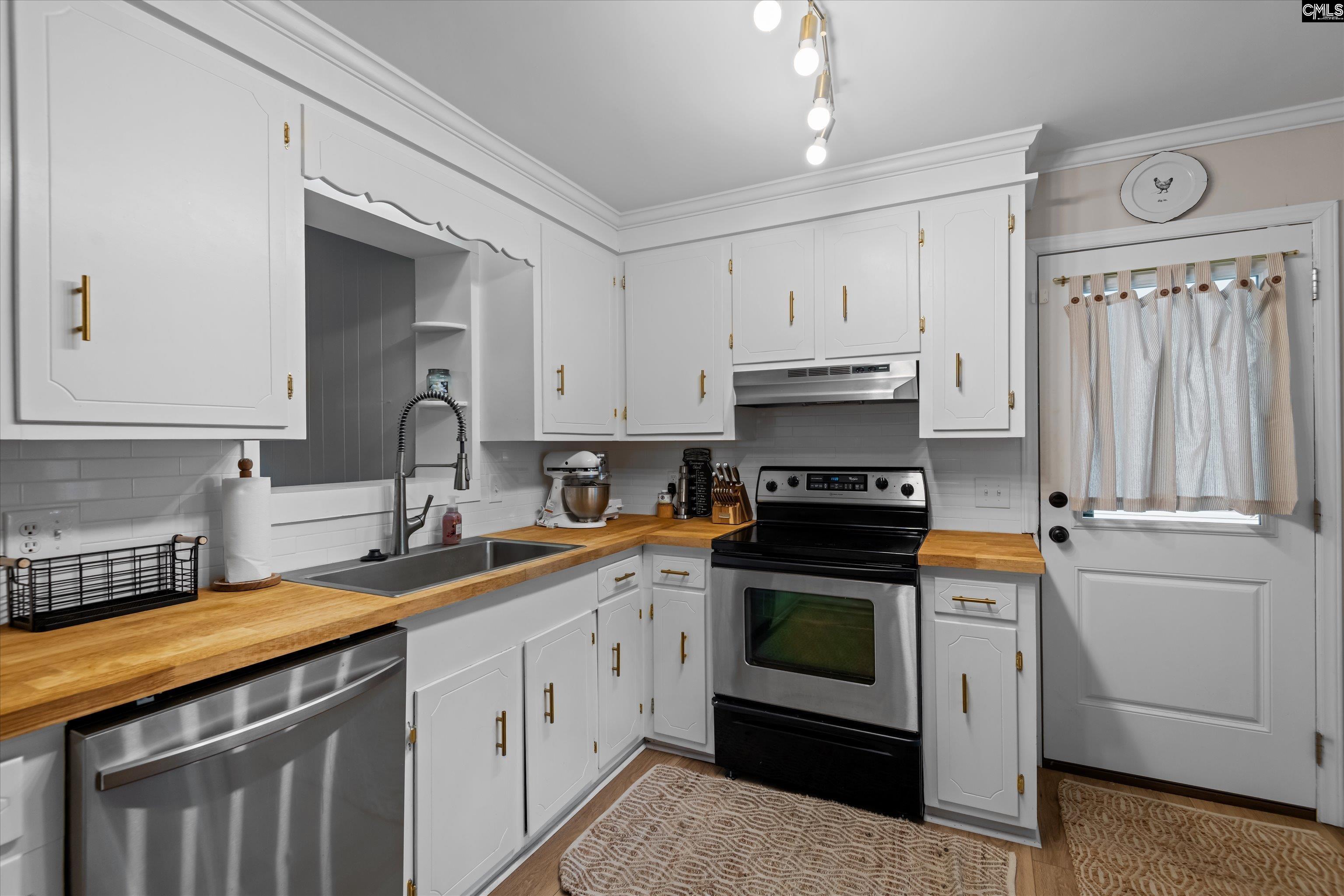 610 B Avenue West Columbia, SC 29169