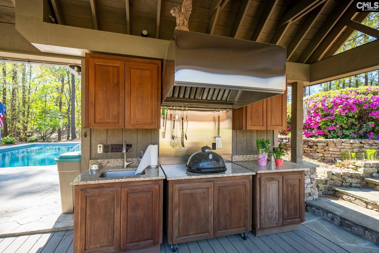 172 Oliver Metz Road Lexington, SC 29072-9304