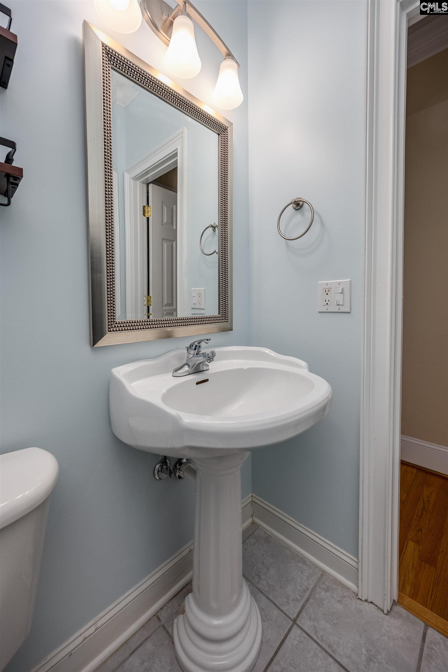 135 Clubhouse Drive West Columbia, SC 29172