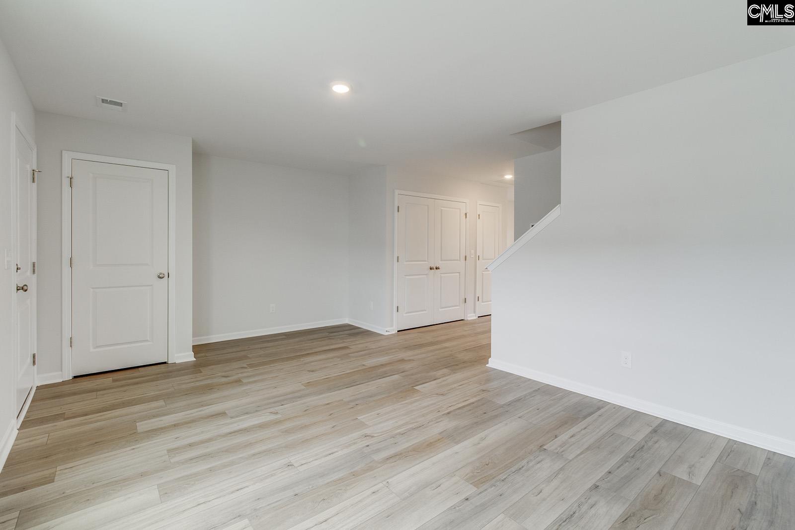 3048 Harborview Drive Columbia, SC 29229
