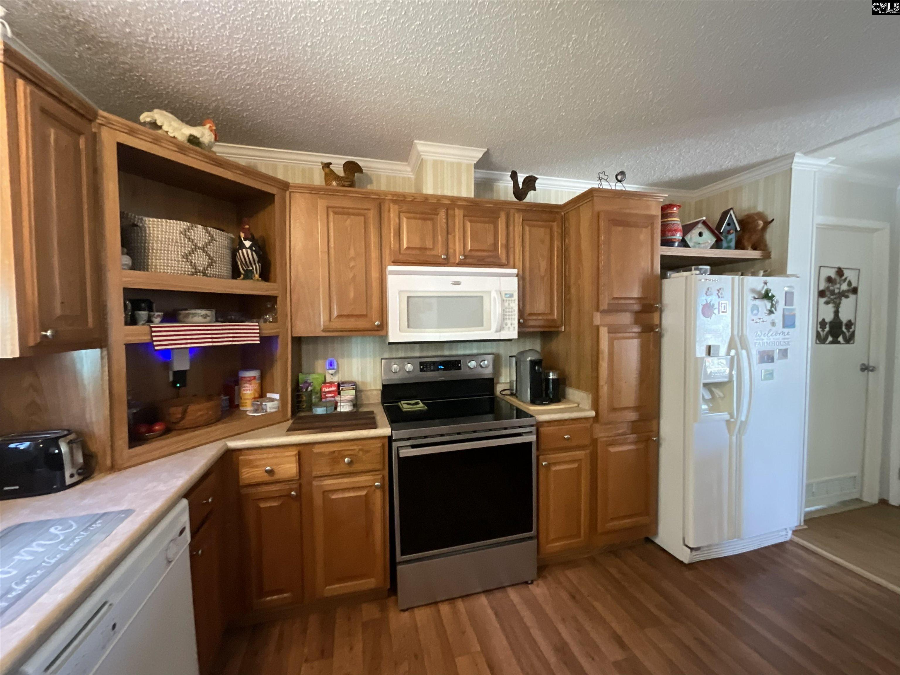 2628 Rembert Church Road Dalzell, SC 29020