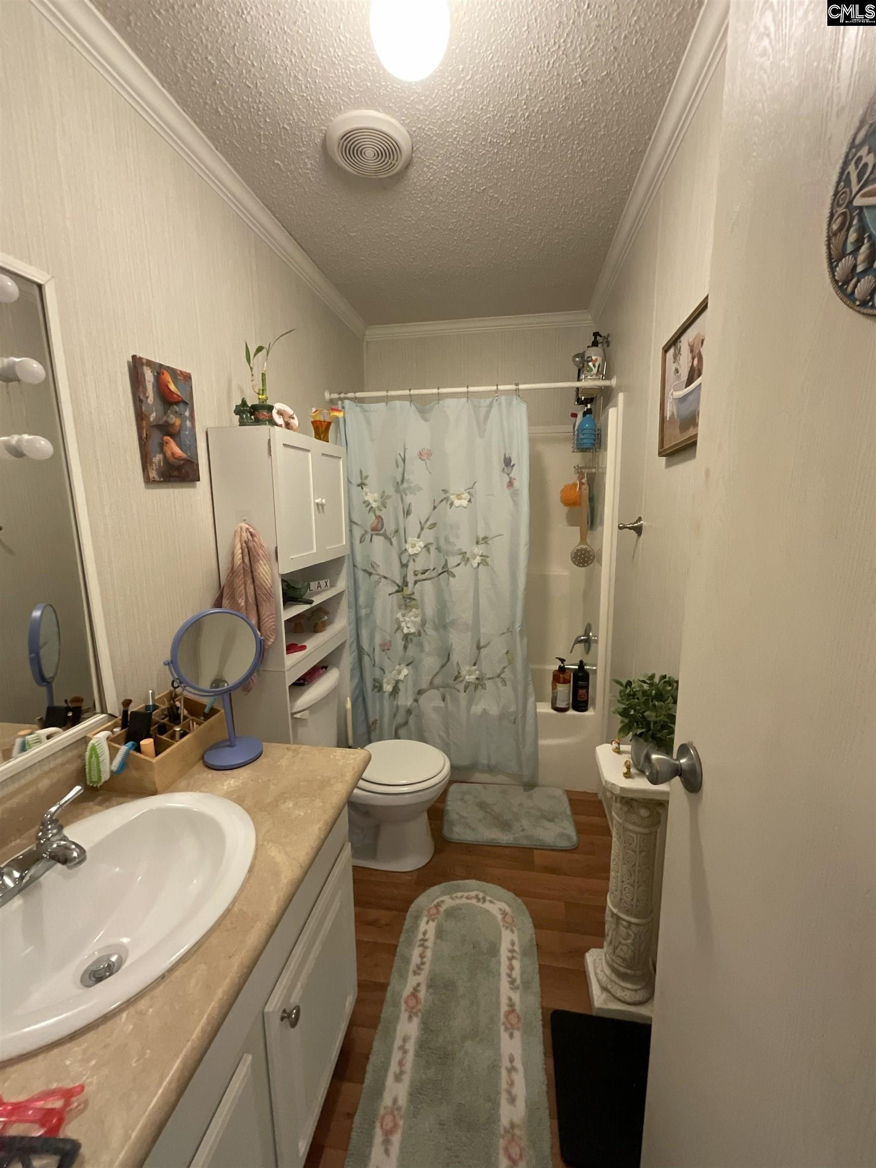 2628 Rembert Church Road Dalzell, SC 29020