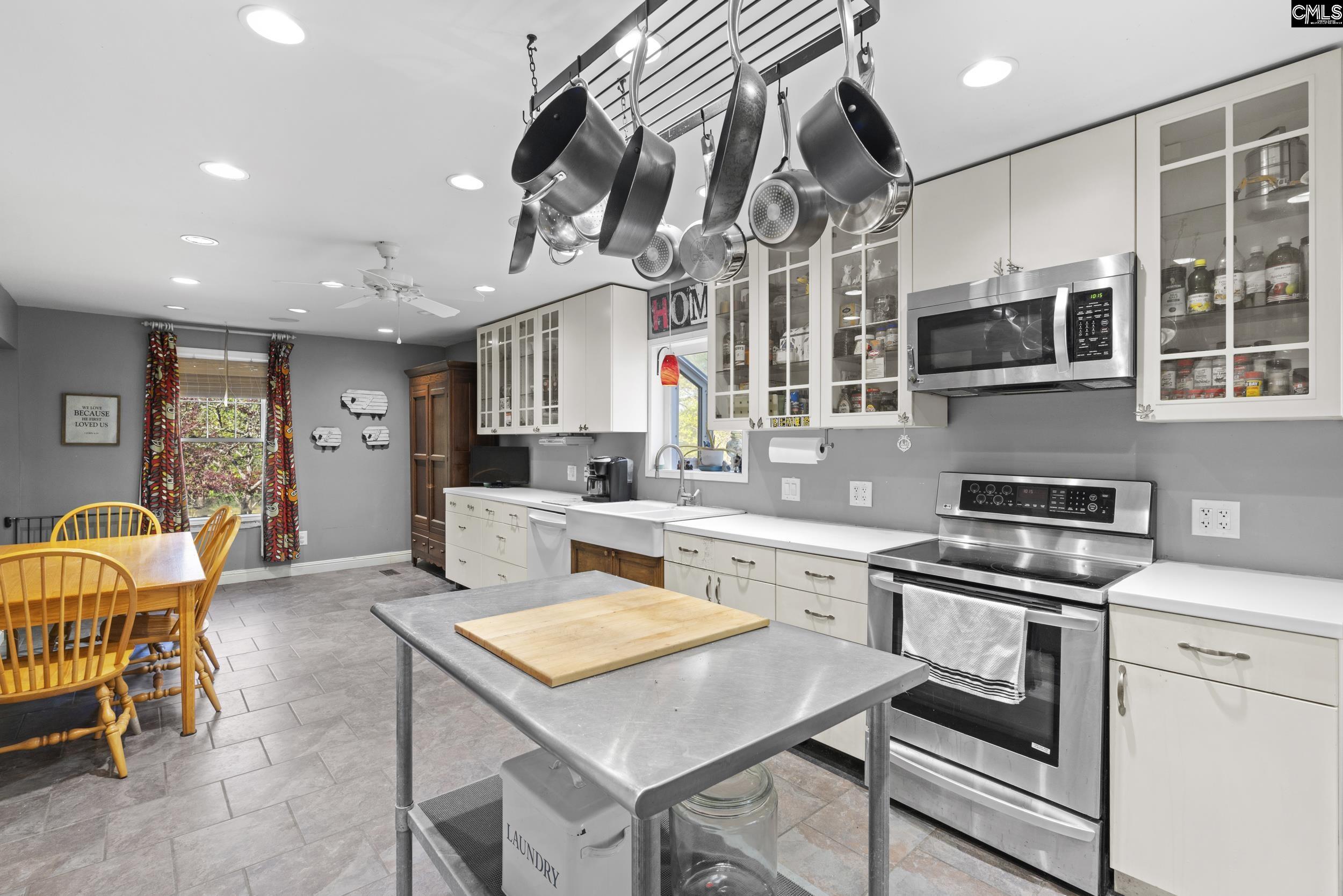 2624 Banner Hill Rd. Columbia, SC 29209