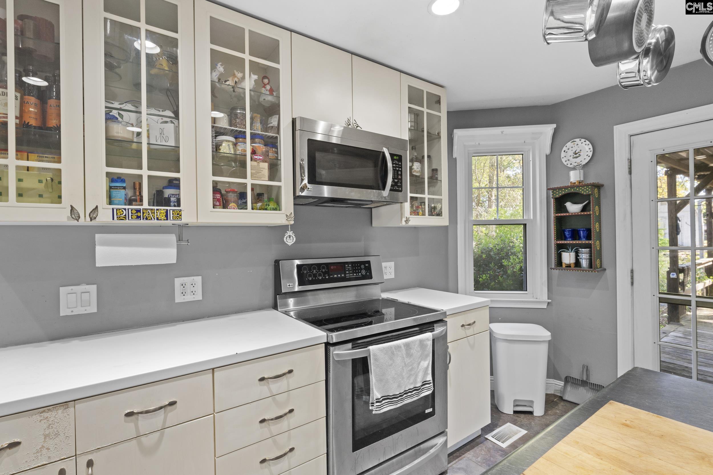 2624 Banner Hill Rd. Columbia, SC 29209