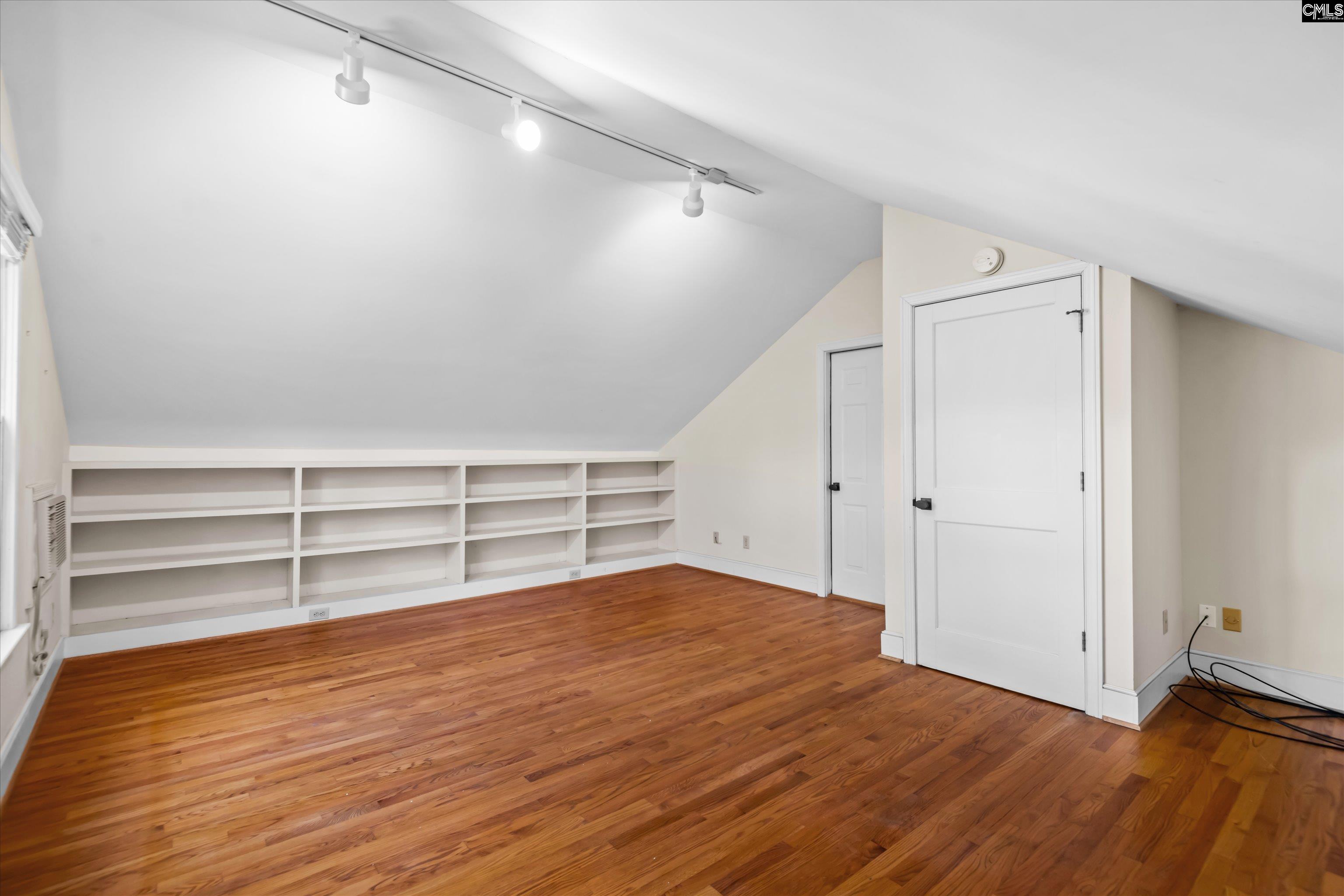2731 Burney Drive Columbia, SC 29205-3120