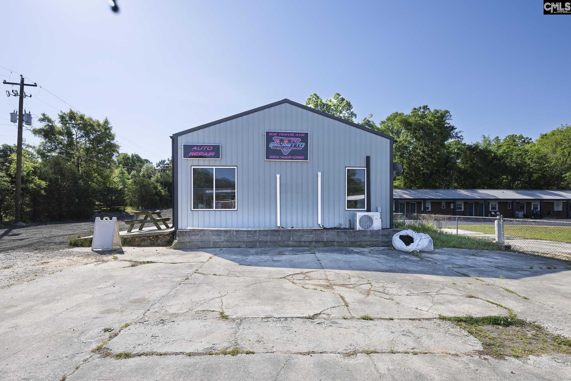 508 Travis Avenue Saluda, SC 29138