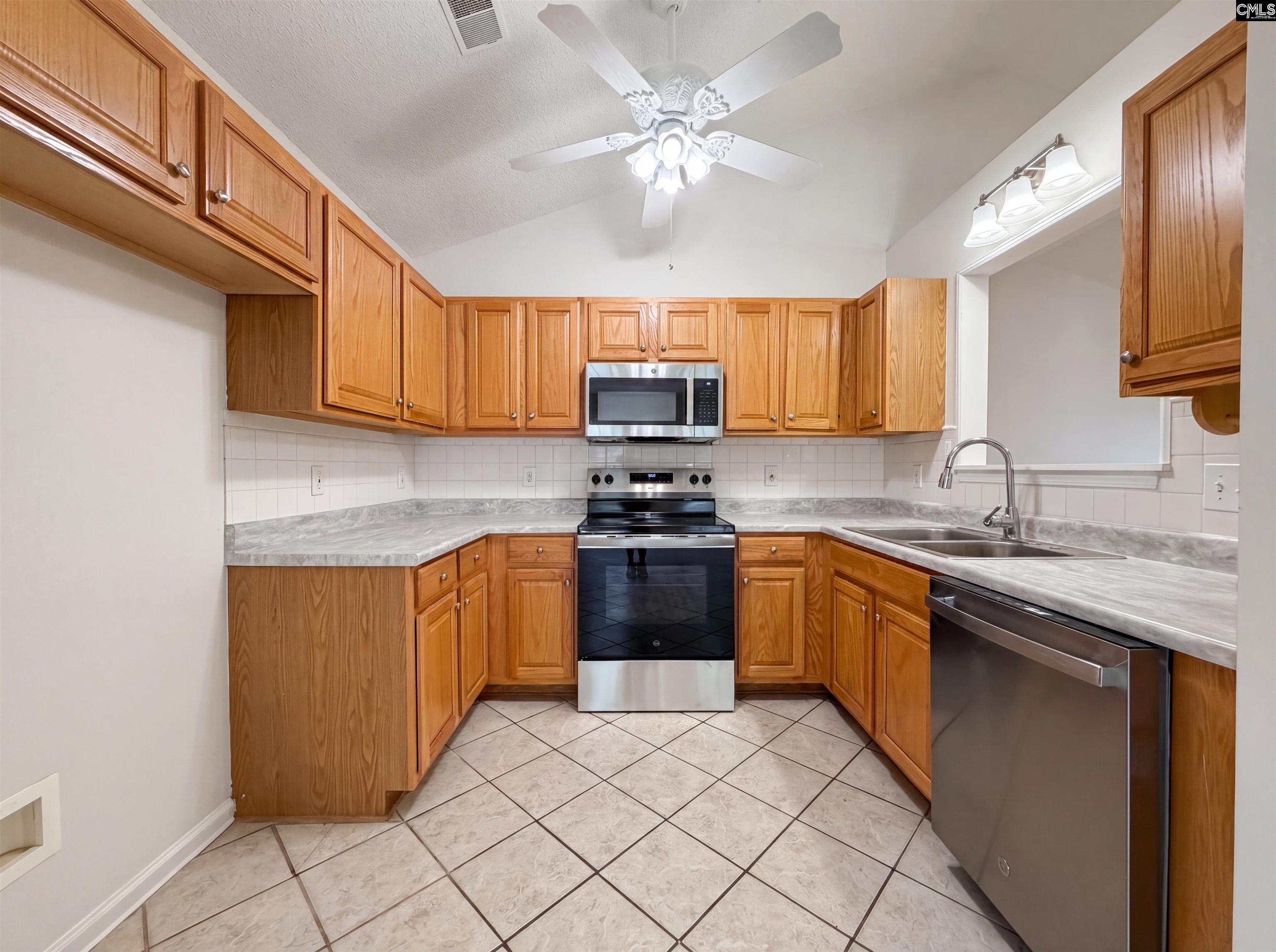 109 Crown Colony Court Lexington, SC 29073