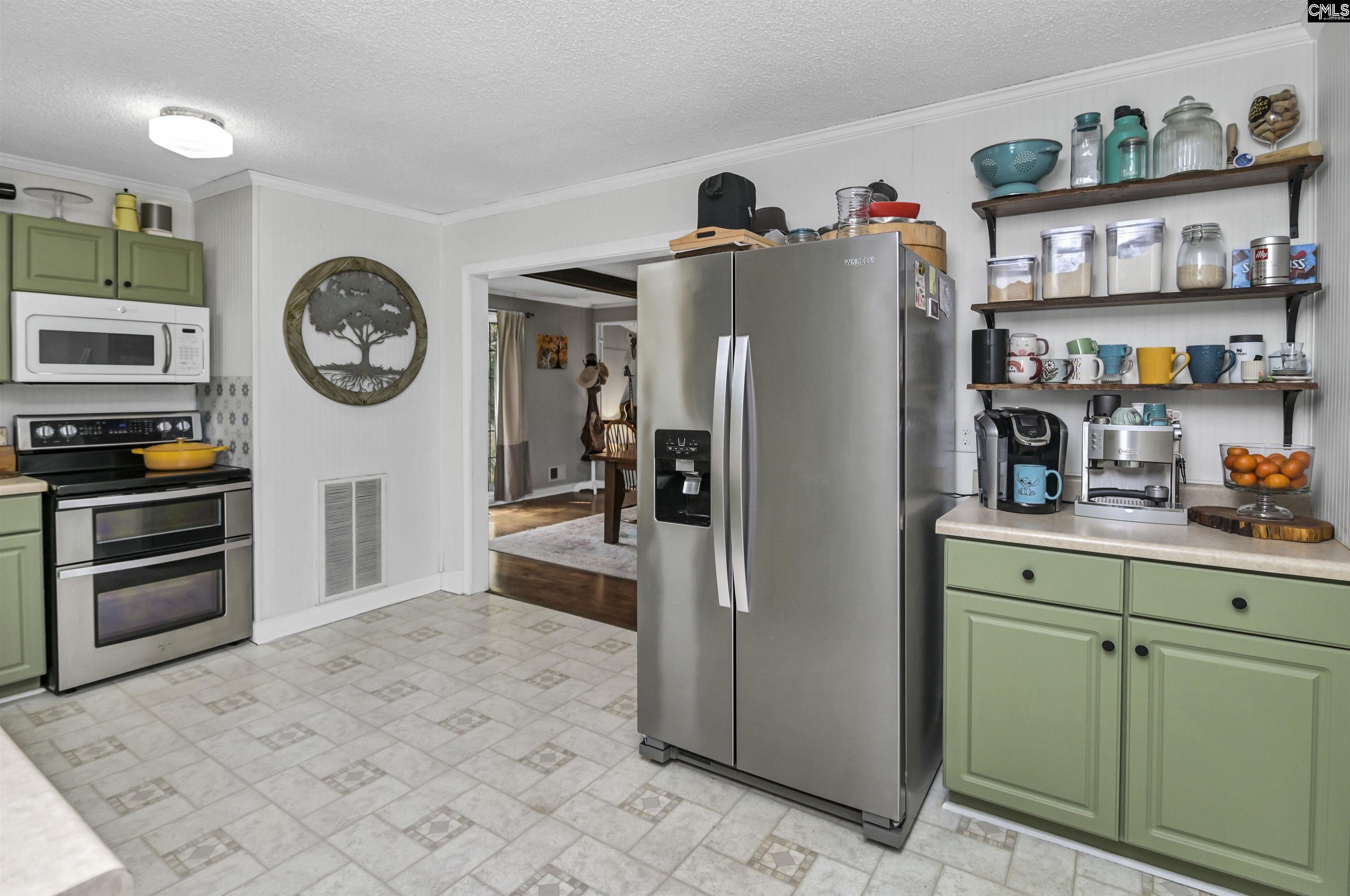 2305 Johnson Marina Road Chapin, SC 29036