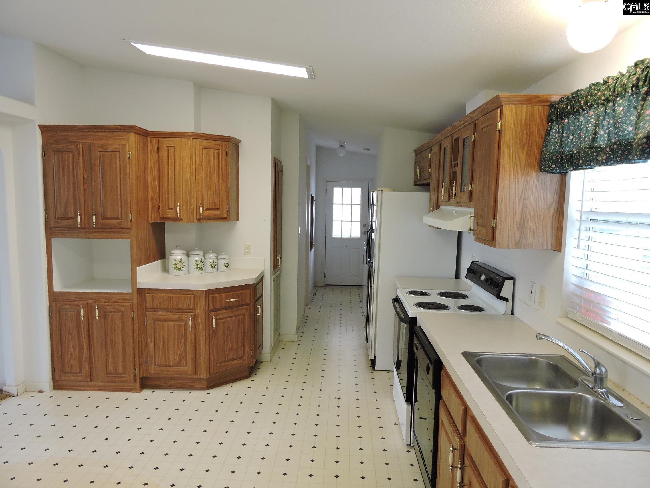 72 Sunshine Point Prosperity, SC 29127