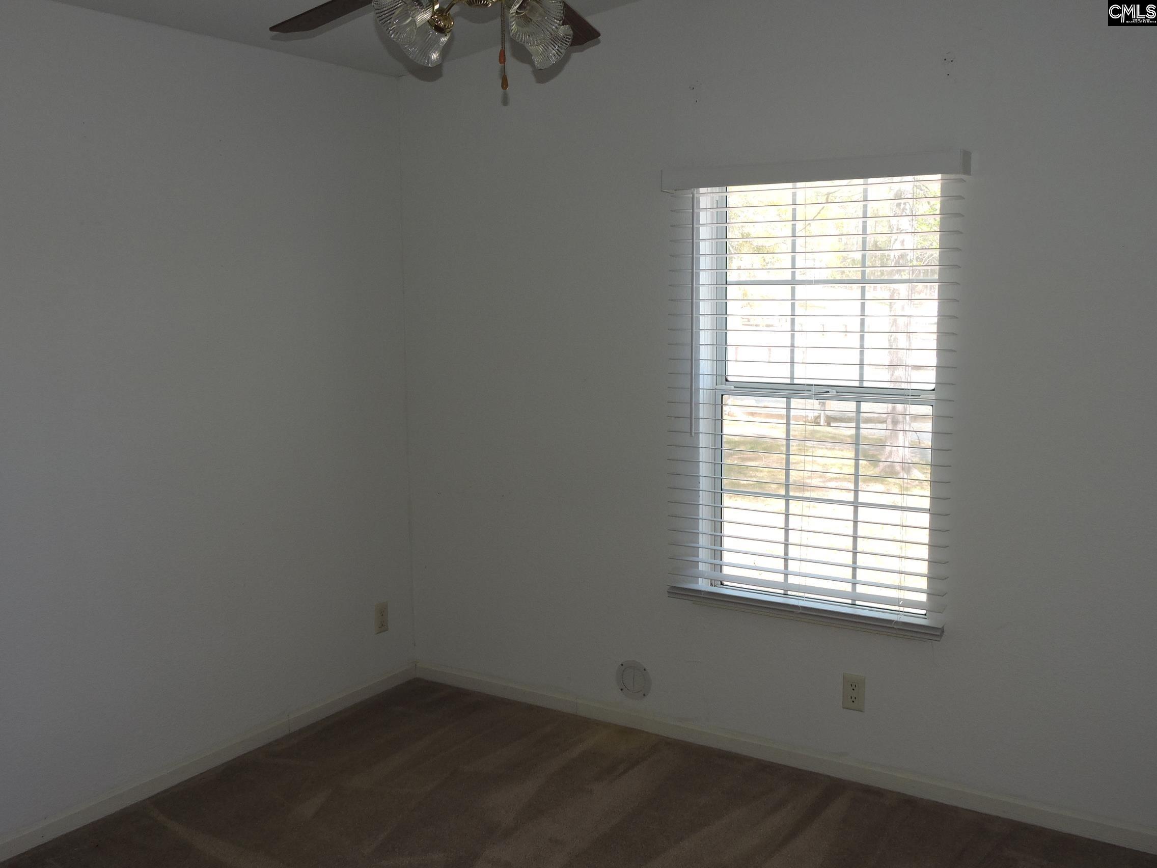 72 Sunshine Point Prosperity, SC 29127