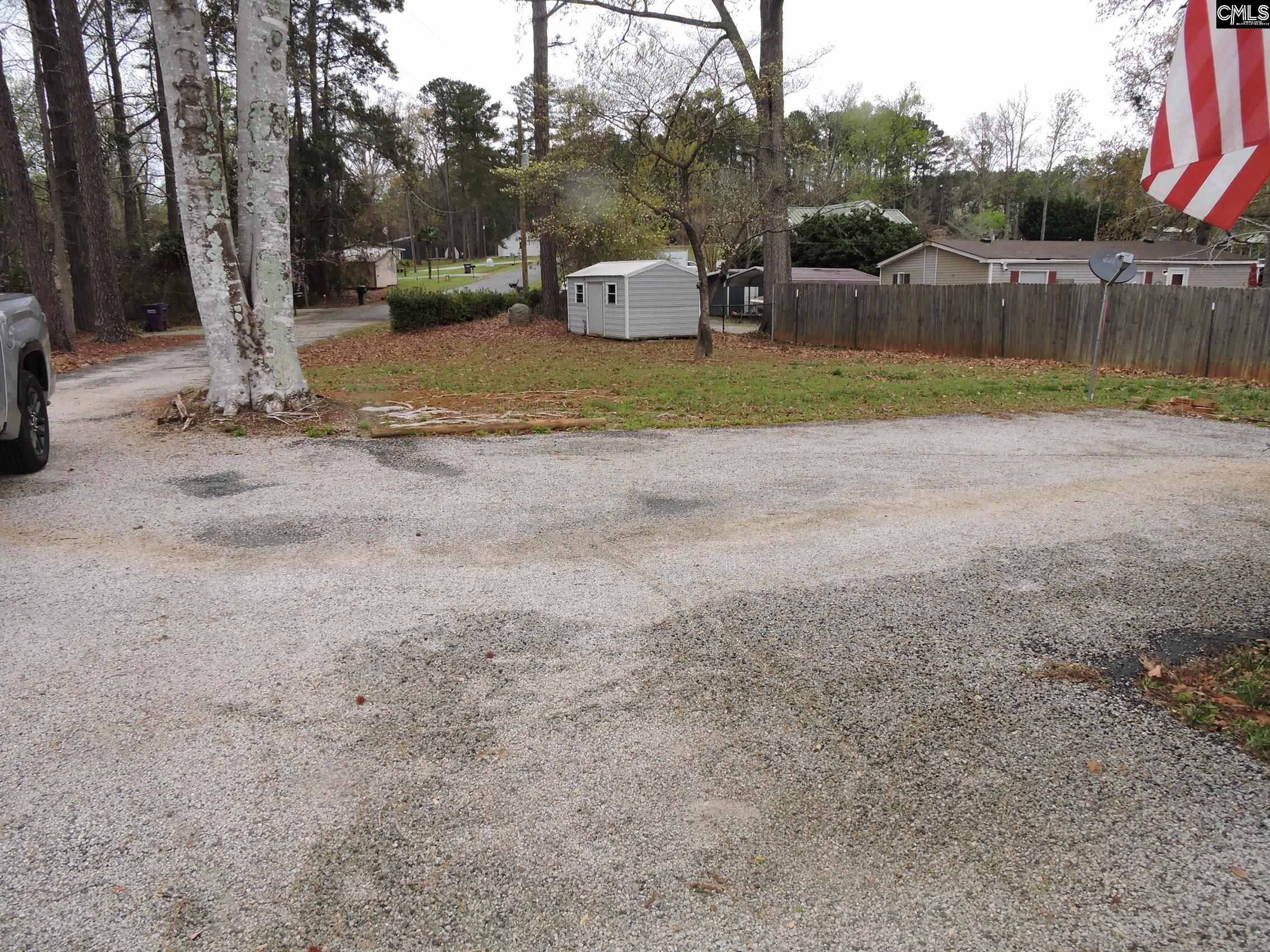 72 Sunshine Point Prosperity, SC 29127