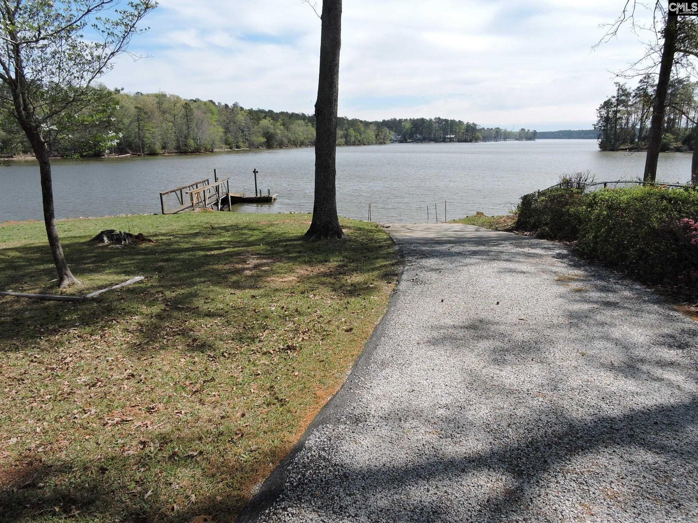 72 Sunshine Point Prosperity, SC 29127