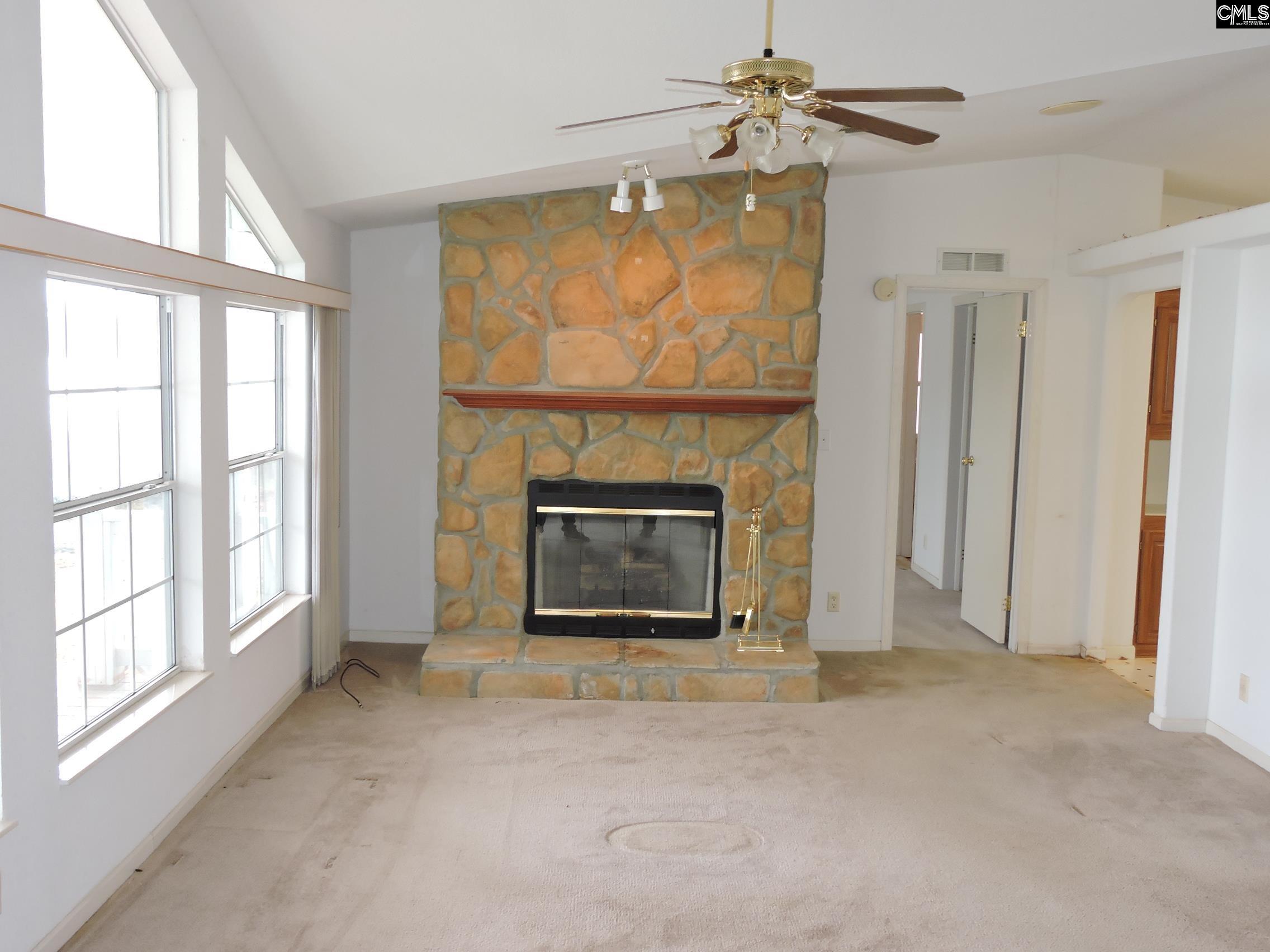 72 Sunshine Point Prosperity, SC 29127