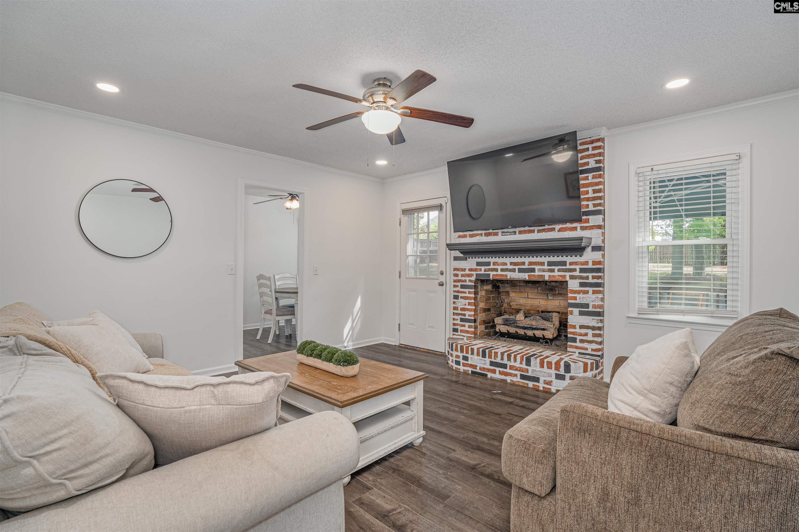 300 Rollingwood Drive Lexington, SC 29072