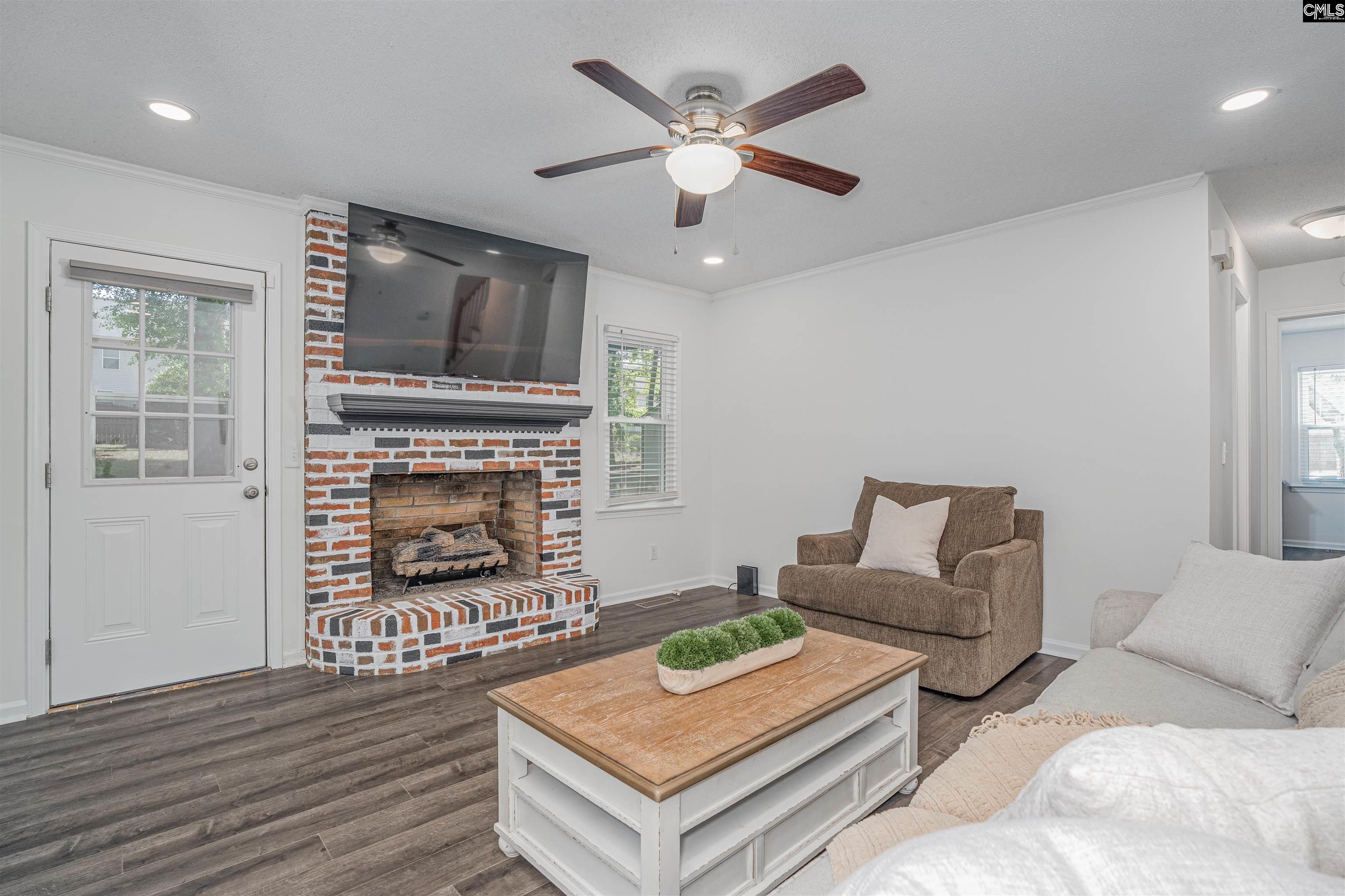 300 Rollingwood Drive Lexington, SC 29072