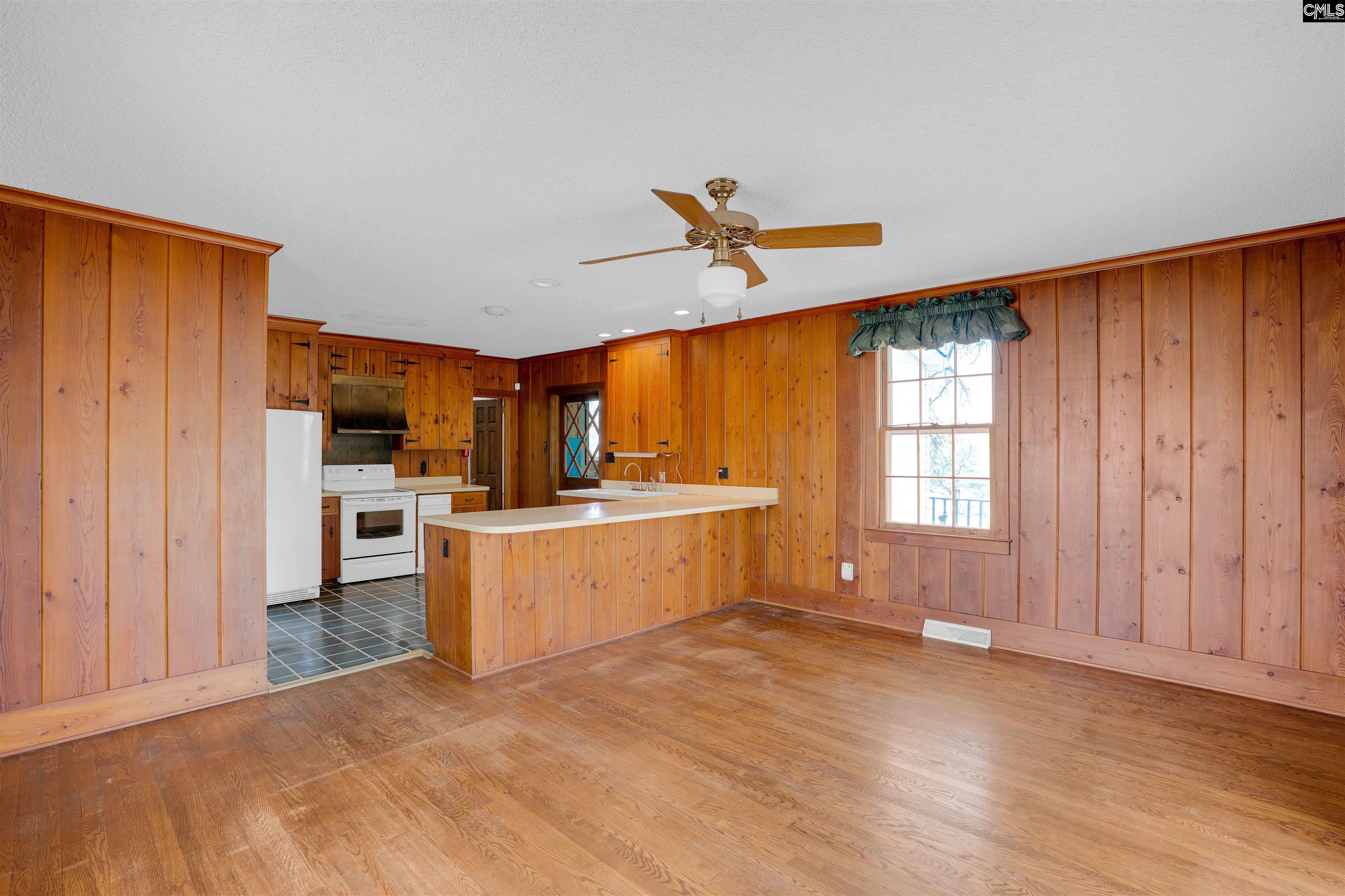 932 Toms Creek Road Hopkins, SC 29061