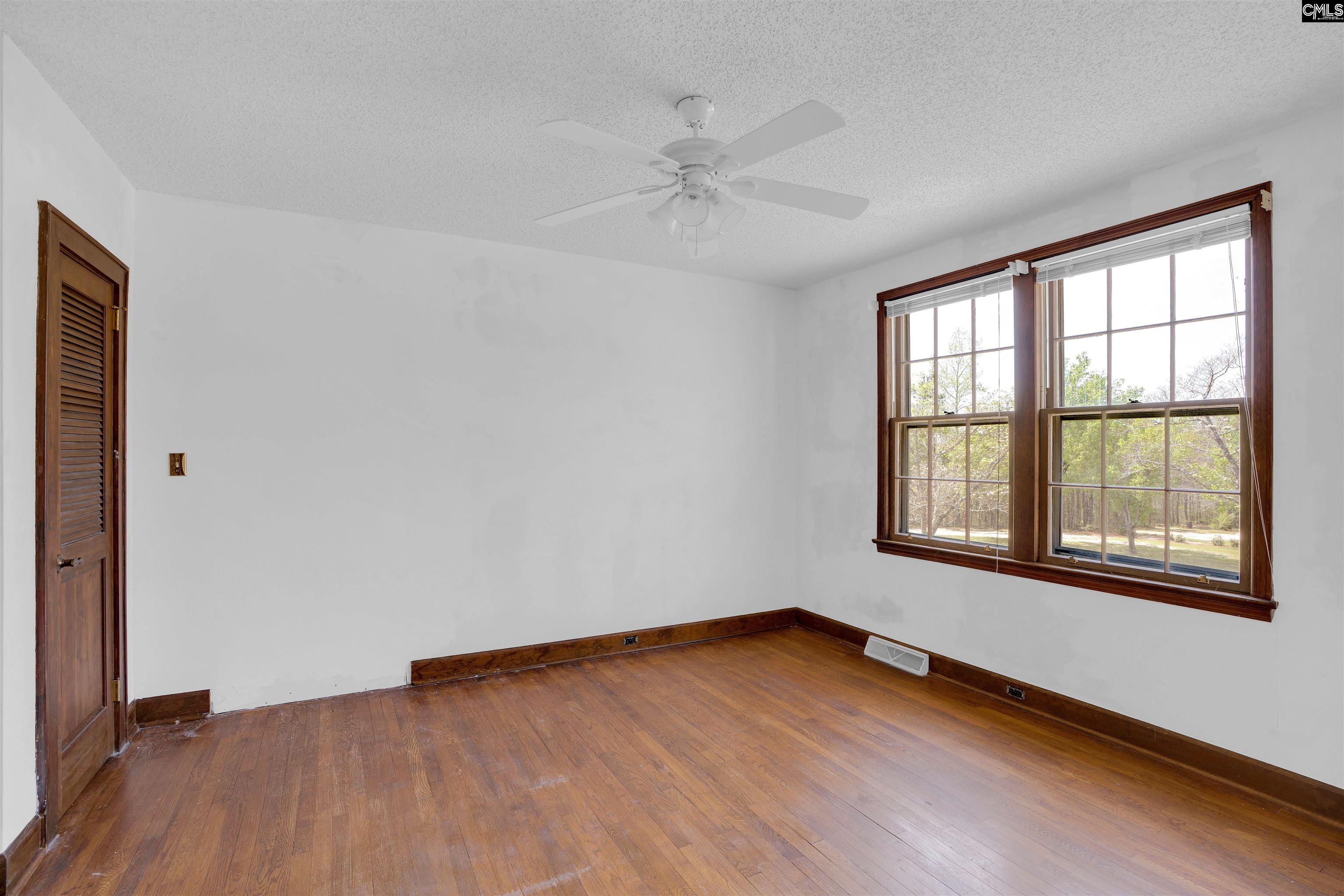 932 Toms Creek Road Hopkins, SC 29061