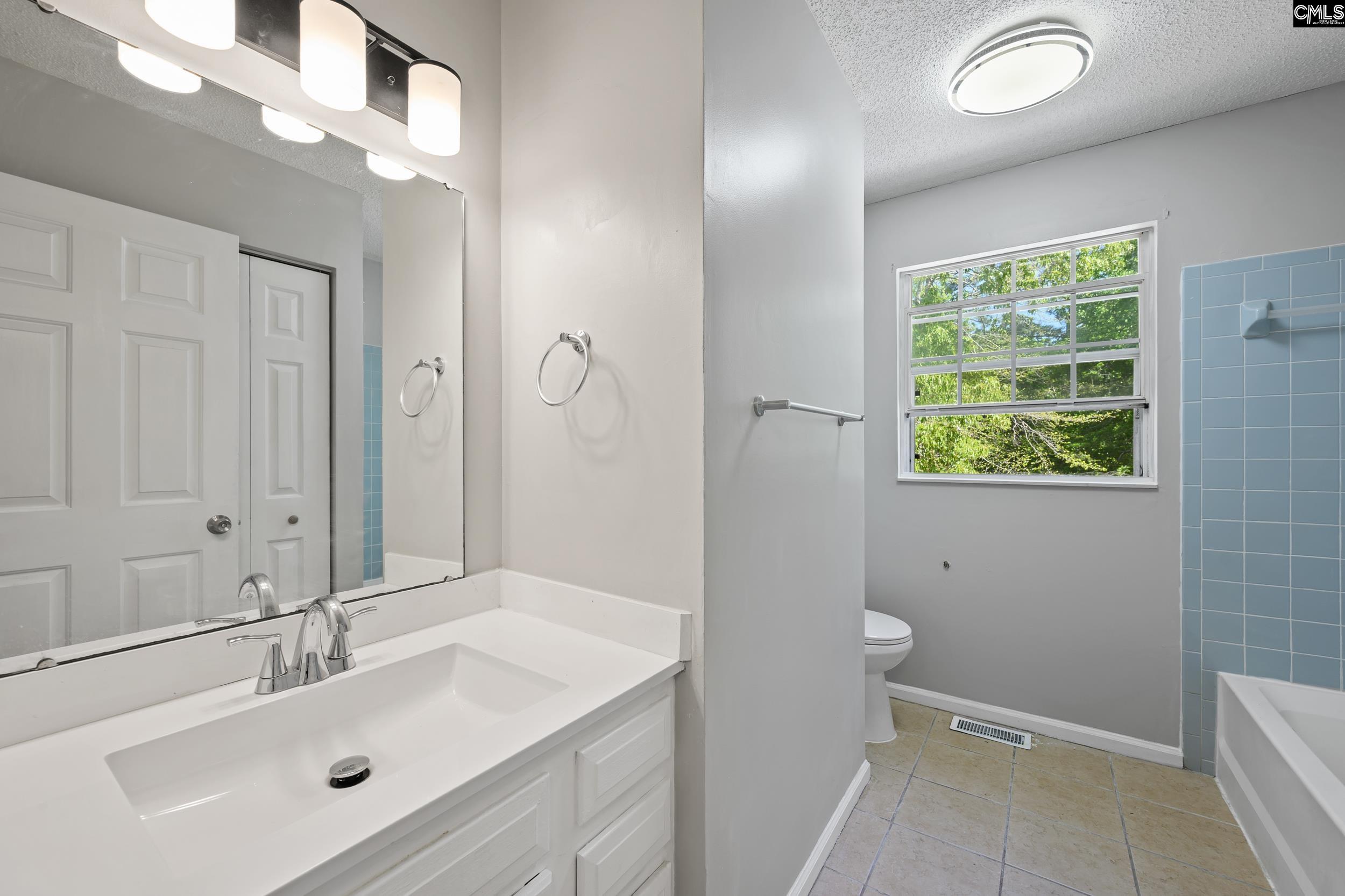 114 Woodspur Road Columbia, SC 29063-0000