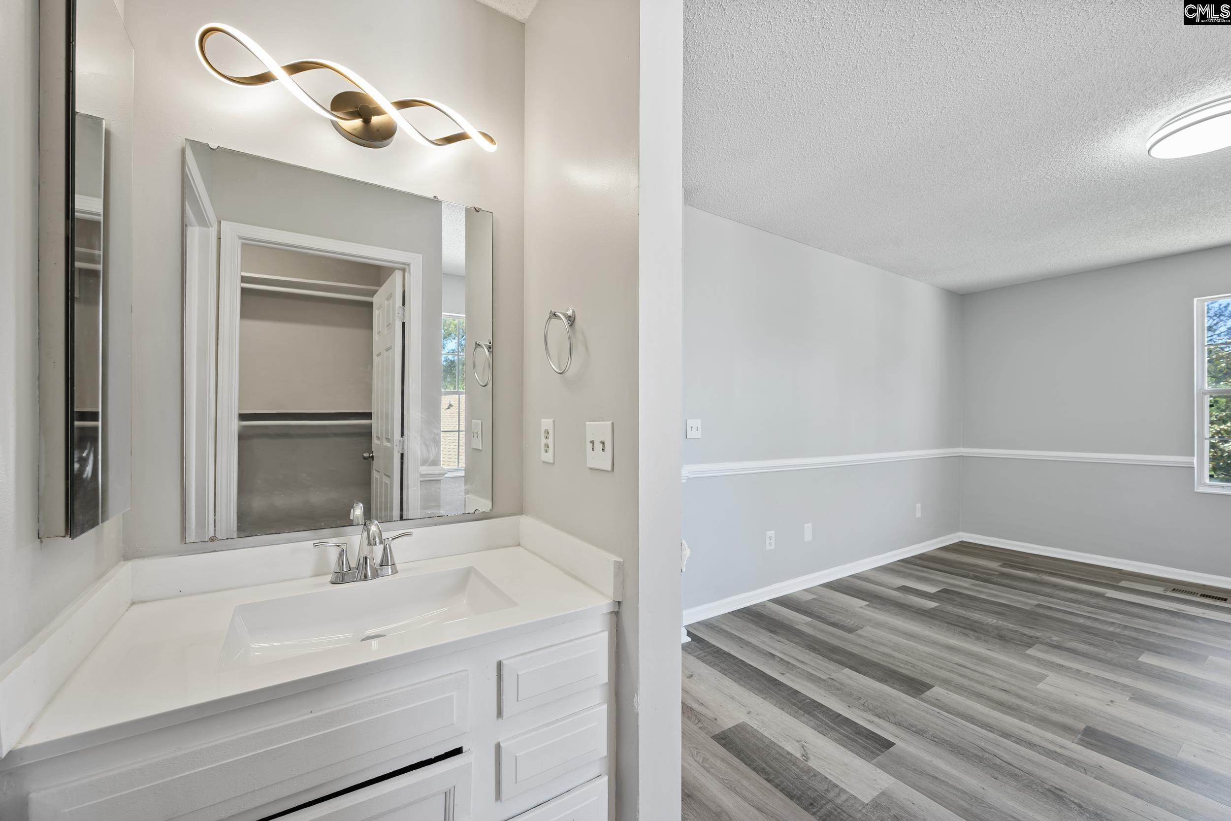 114 Woodspur Road Columbia, SC 29063-0000