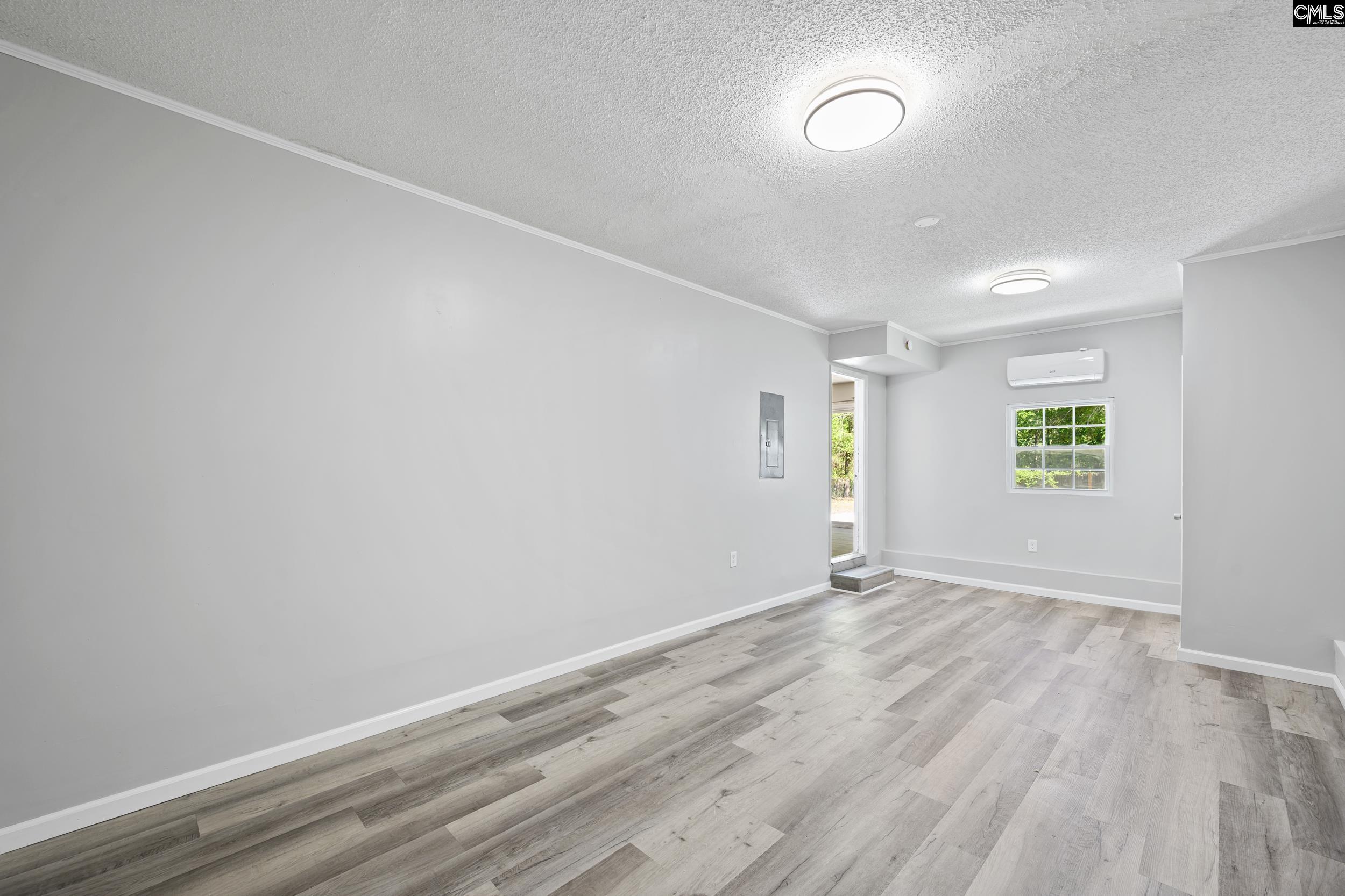 114 Woodspur Road Columbia, SC 29063-0000