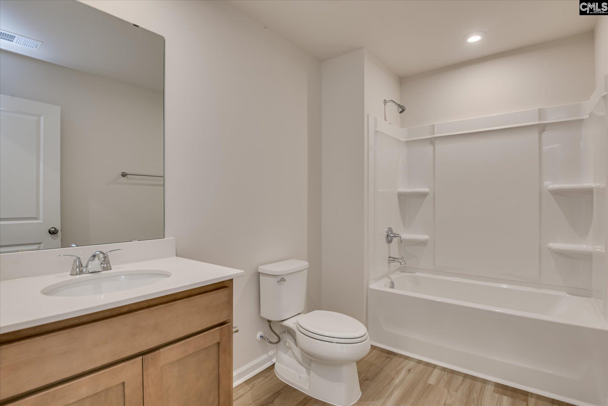 198 Kingfield Drive Hopkins, SC 29061