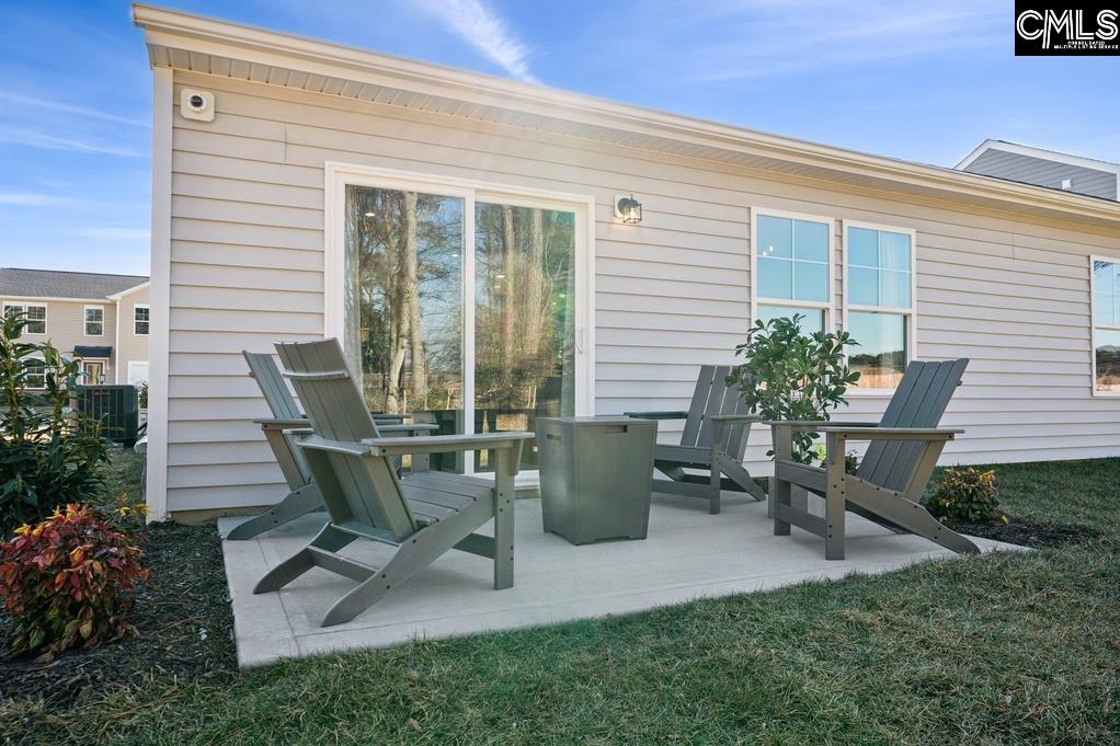 206 Kingfield Drive Hopkins, SC 29061