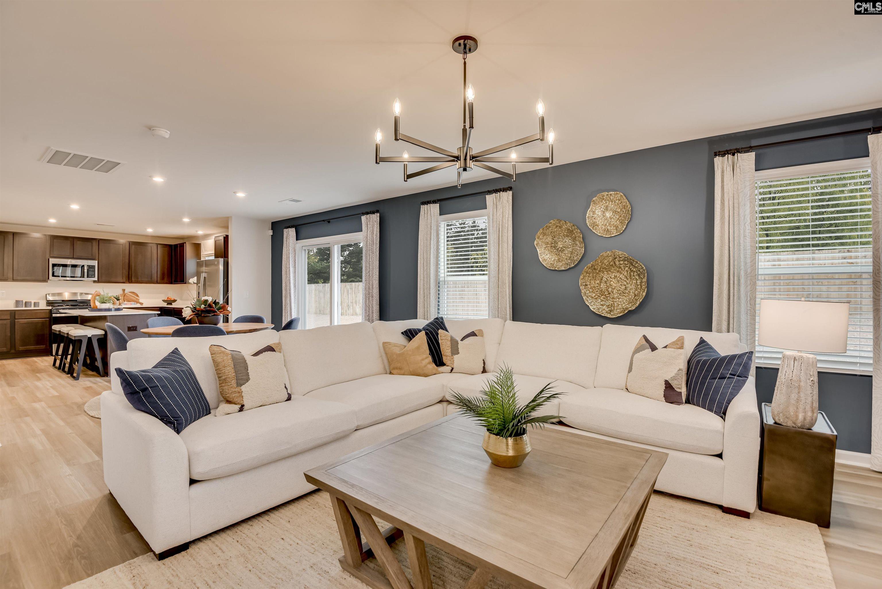 216 Kingfield Drive Hopkins, SC 29061
