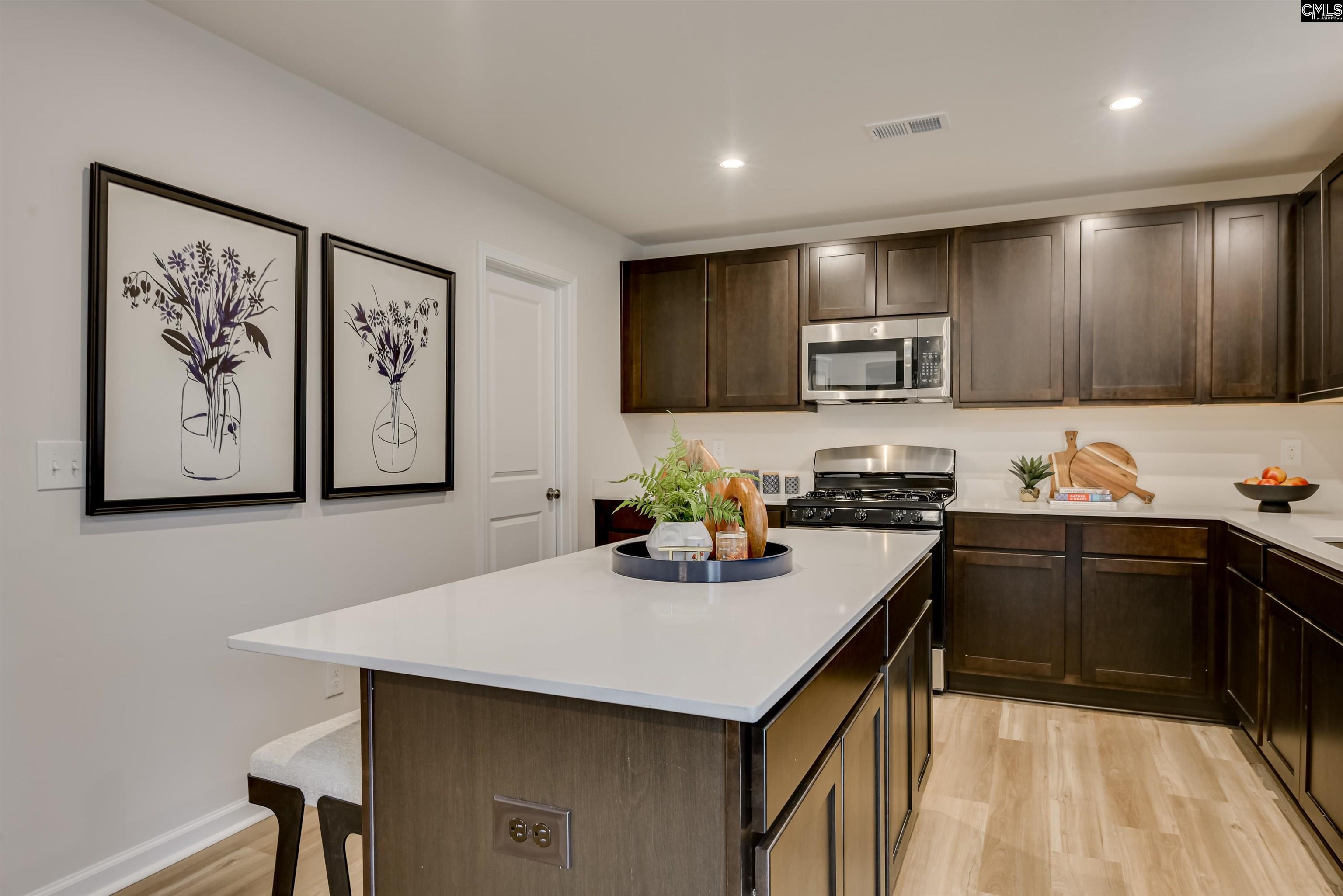 216 Kingfield Drive Hopkins, SC 29061