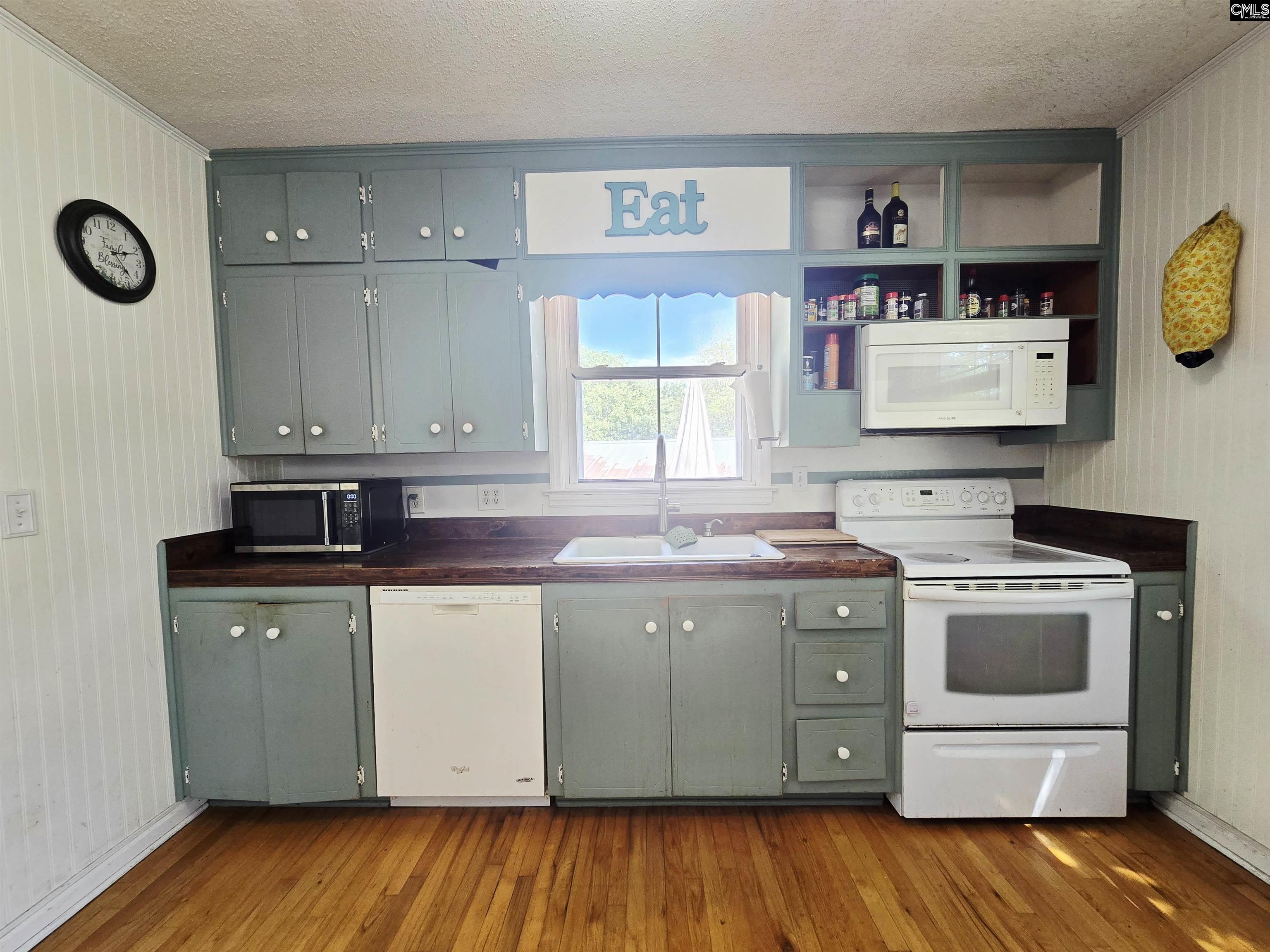 1210 Hunt St Newberry, SC 29108
