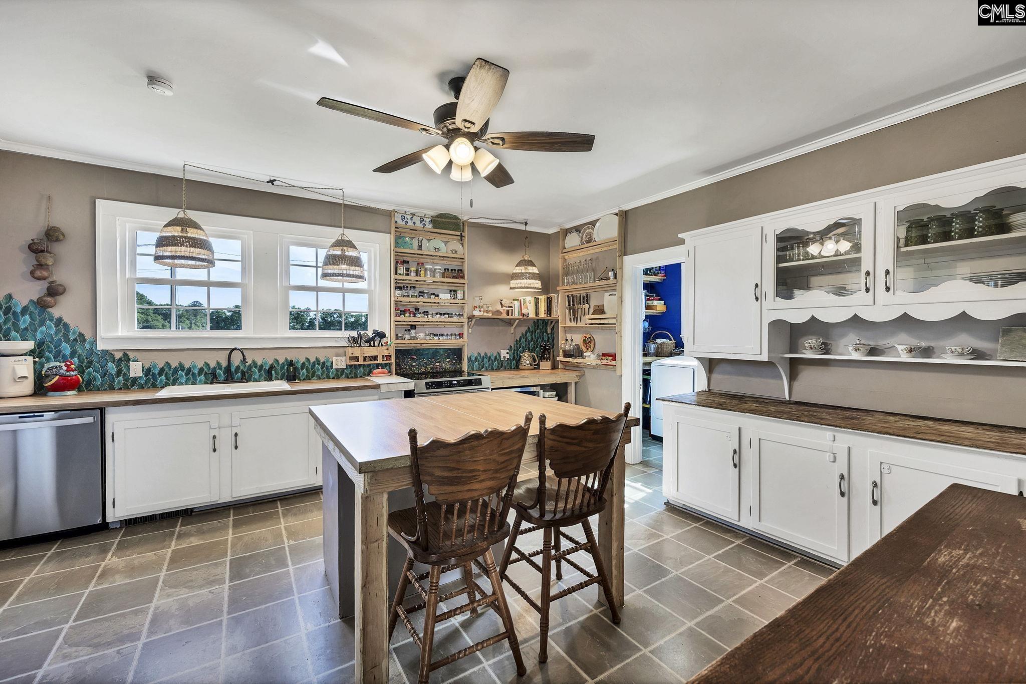 2462 Mount Bethel Garmany Road Newberry, SC 29108