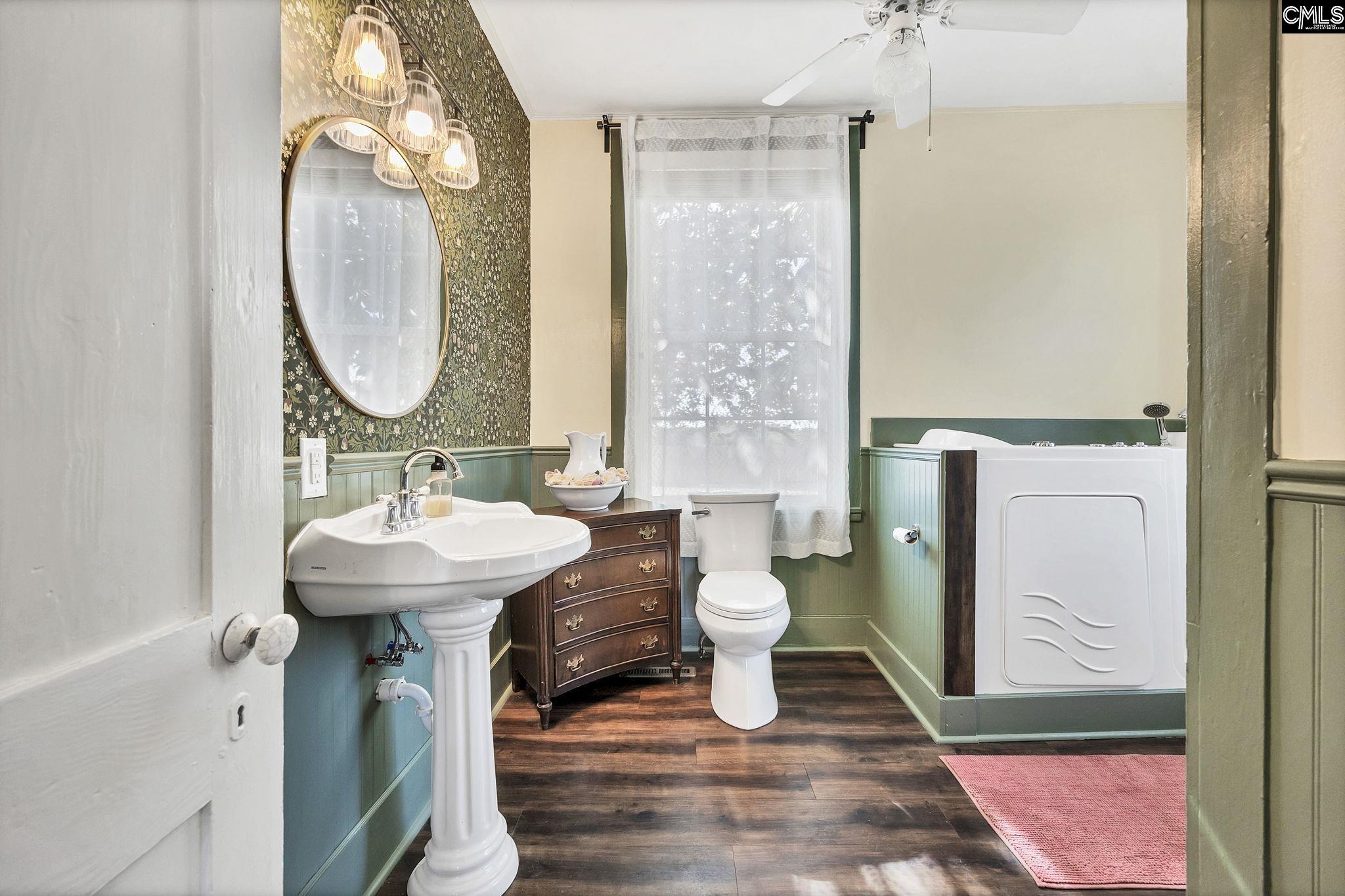 2462 Mount Bethel Garmany Road Newberry, SC 29108