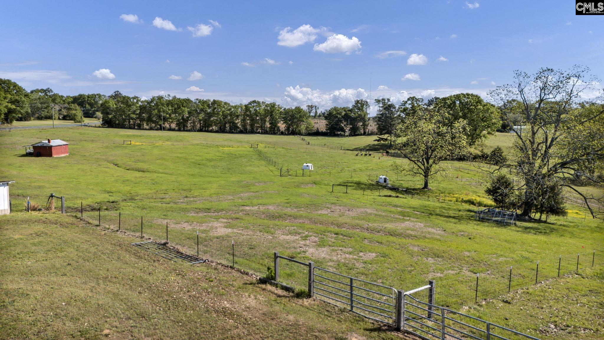 2462 Mount Bethel Garmany Road Newberry, SC 29108