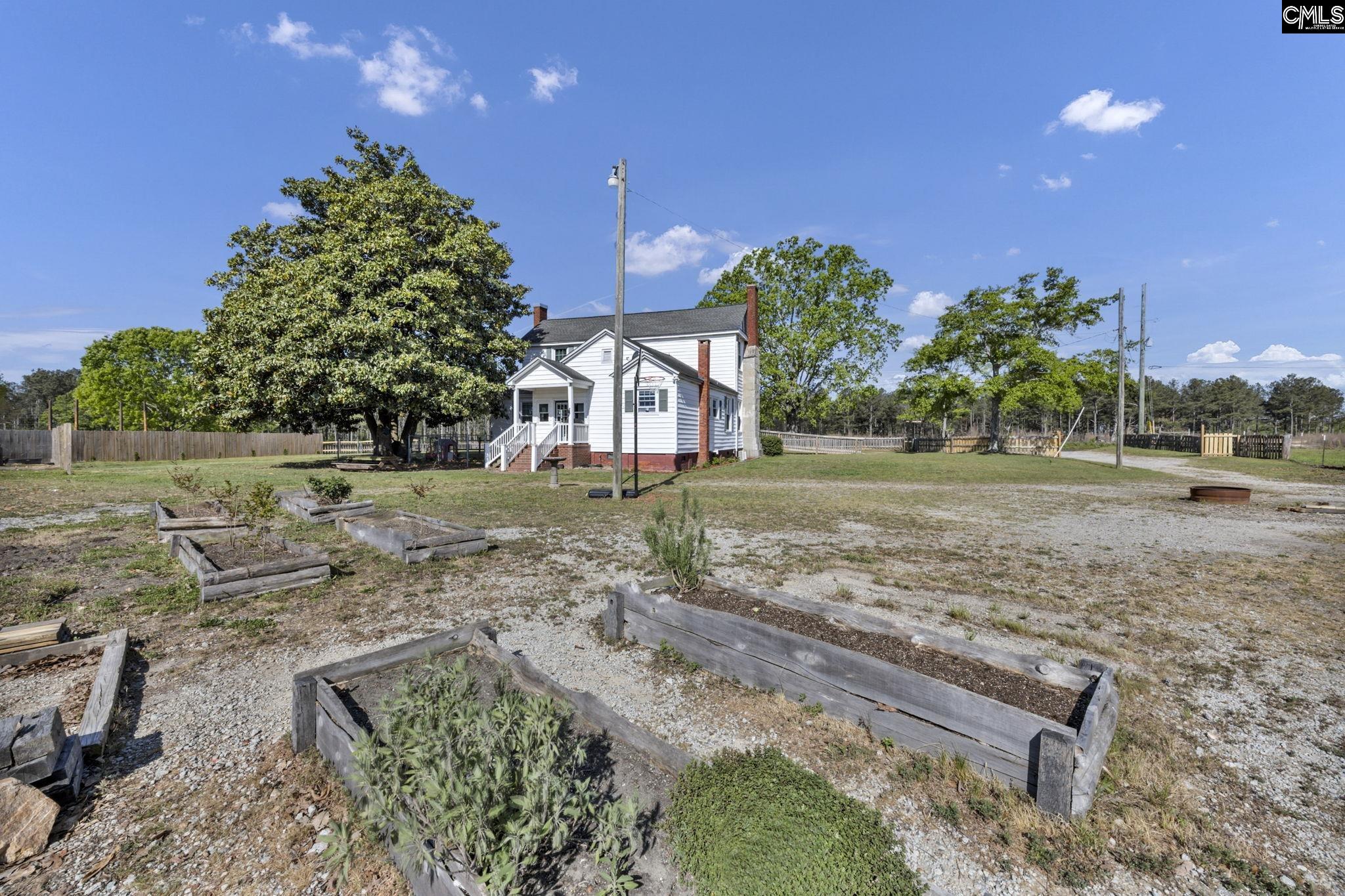 2462 Mount Bethel Garmany Road Newberry, SC 29108