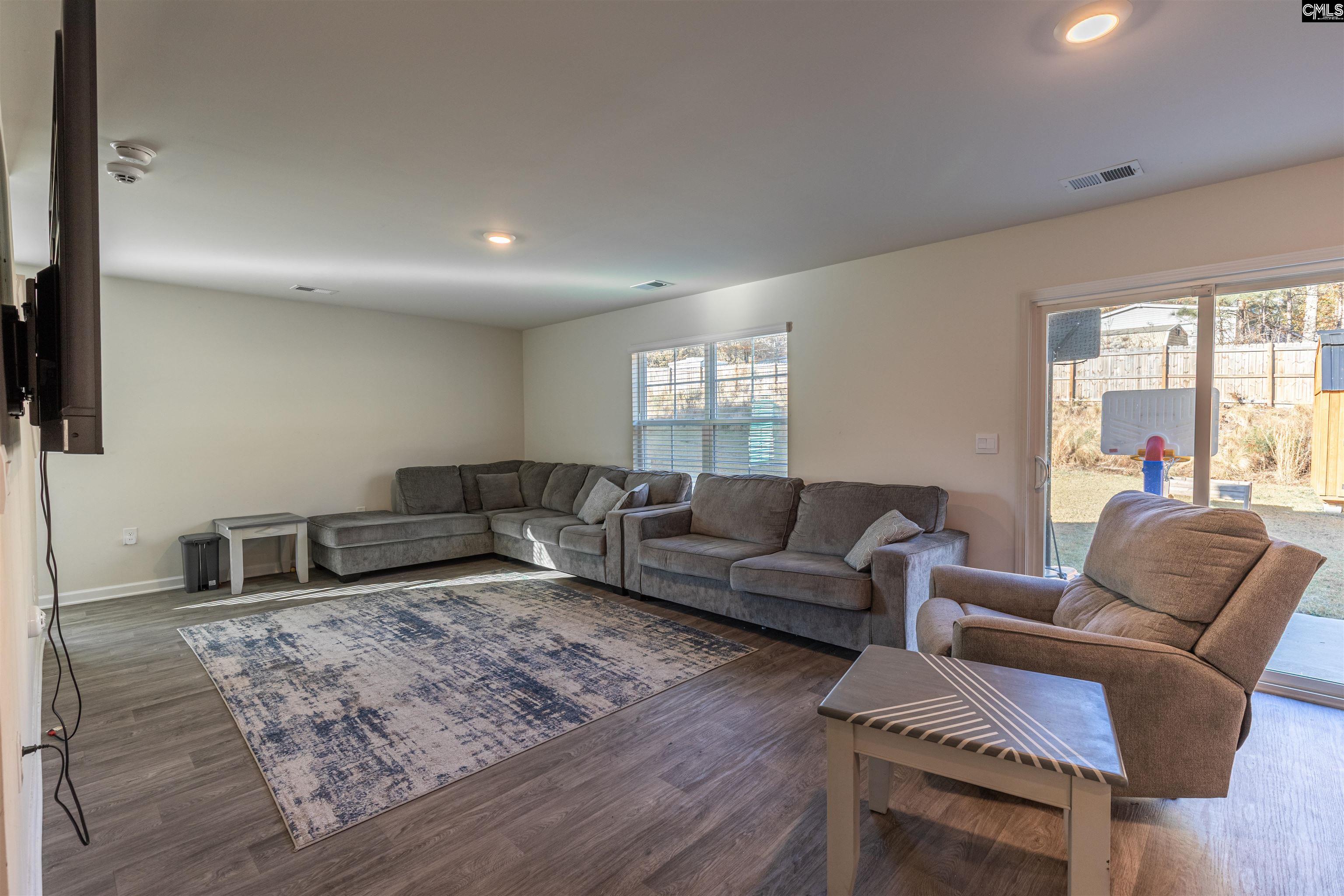246 Carrington Drive Lugoff, SC 29078