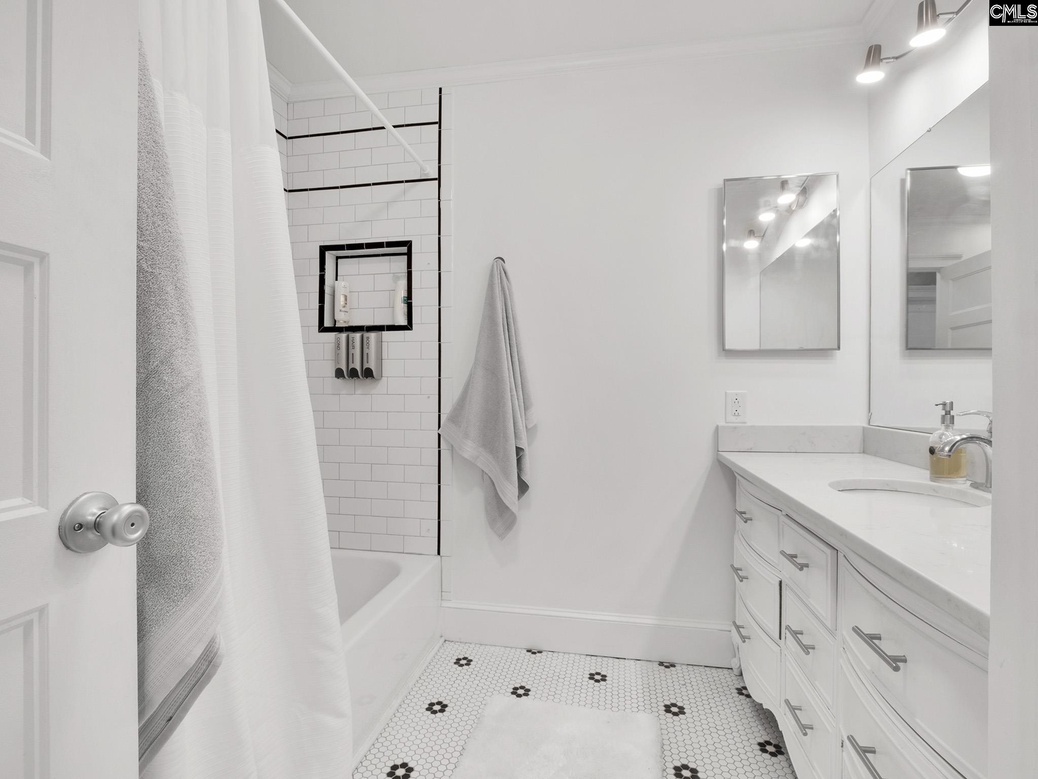 1513 Molly Creek Circle Ridgeway, SC 29130