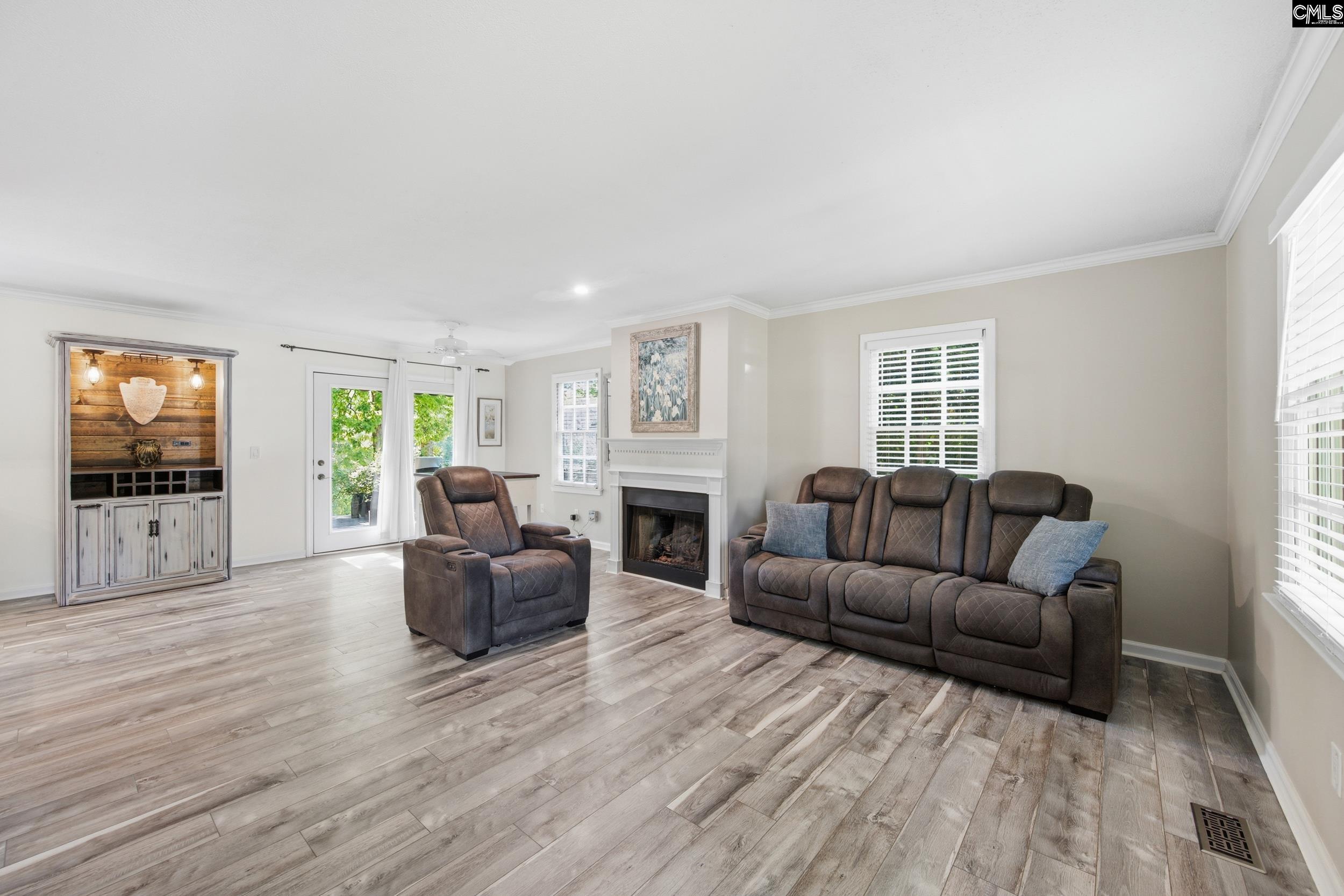 1047 Hilton Point Road Chapin, SC 29036