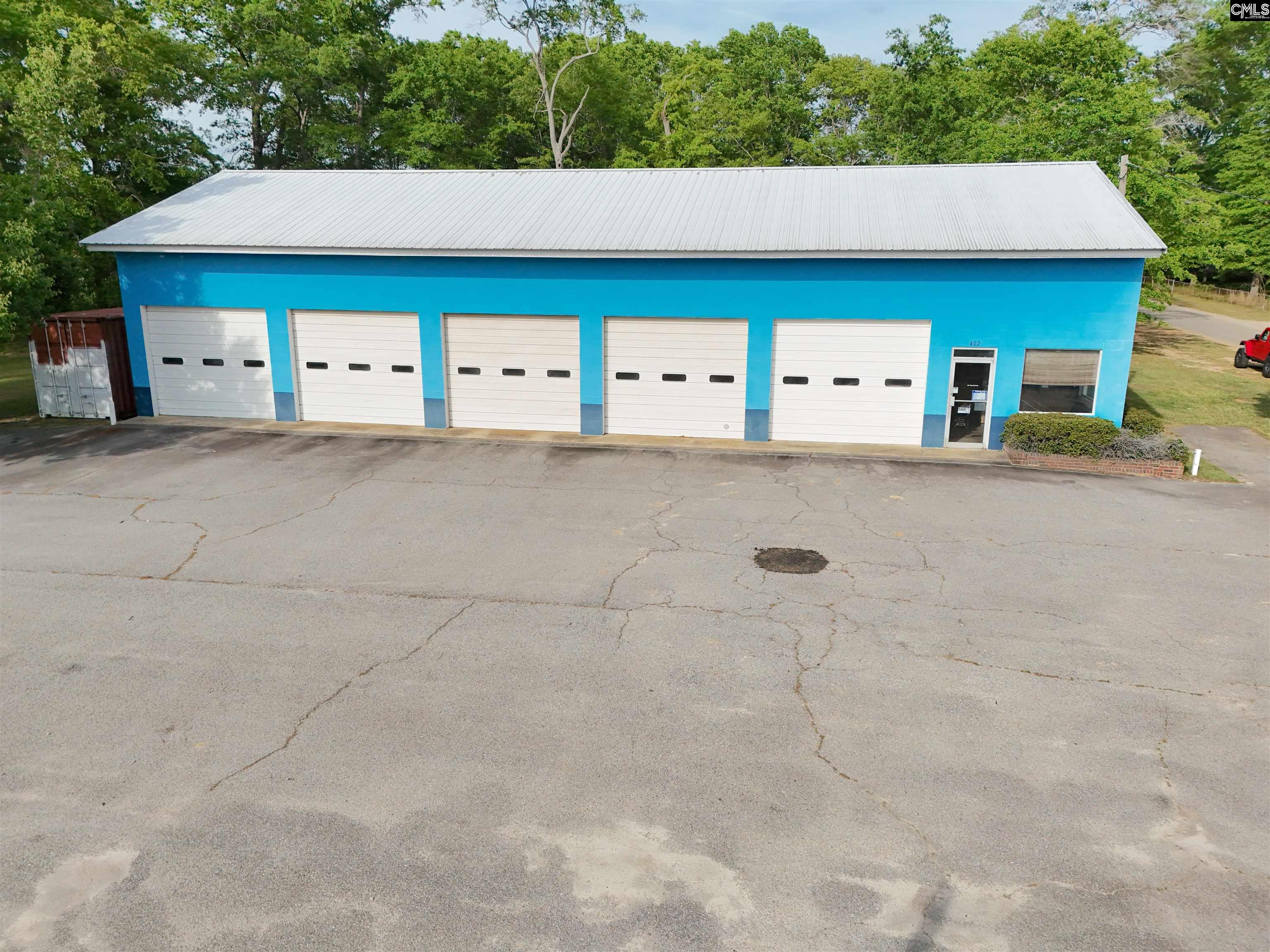402 N Lee Street Leesville, SC 29070