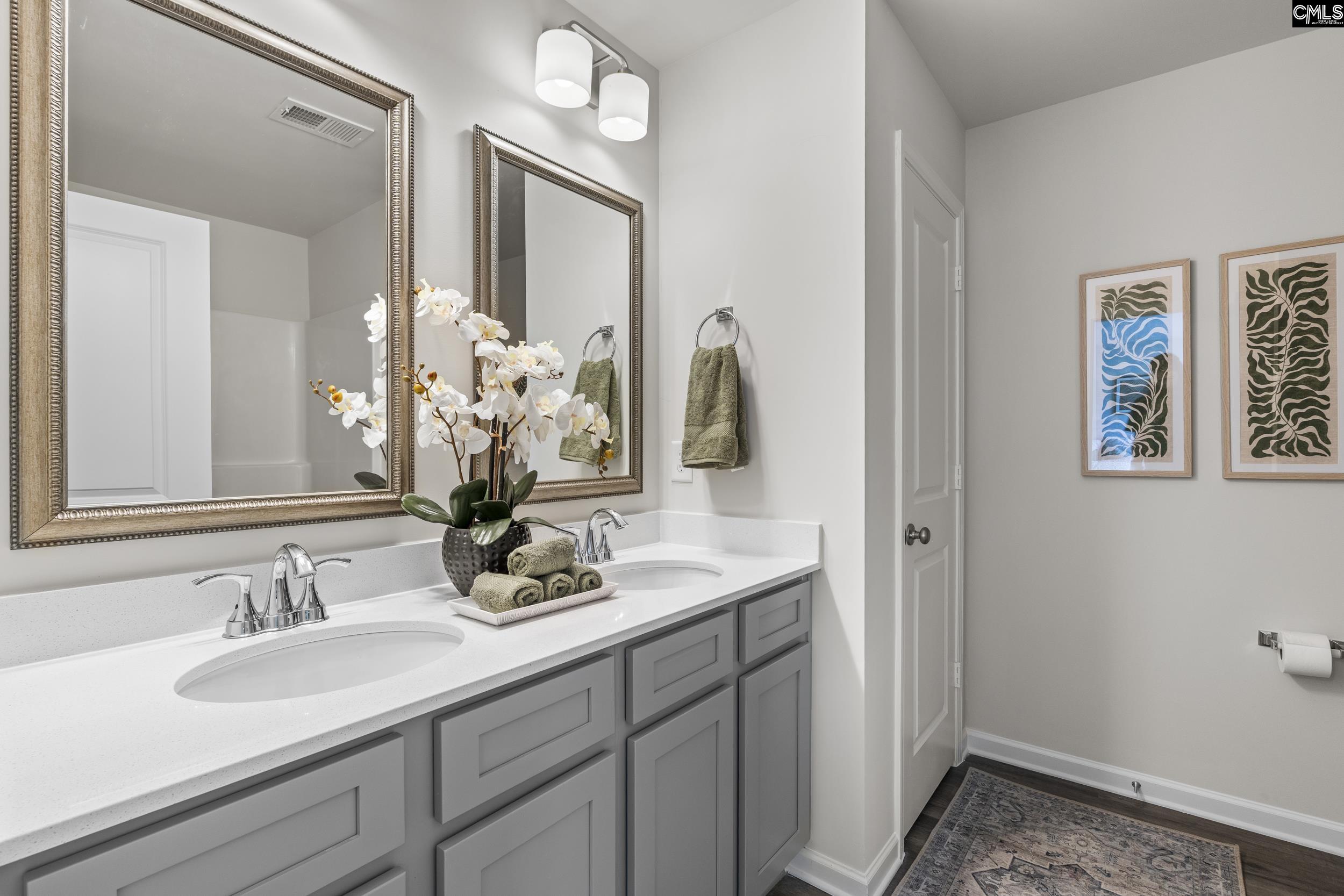 324 South Lake Court Lexington, SC 29073